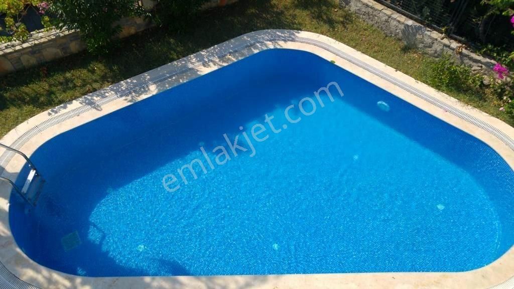 Bodrum Marinaya Yakın Kışlık Kiralık Özel Havuzlu 3+1 Villa - Görsel 7