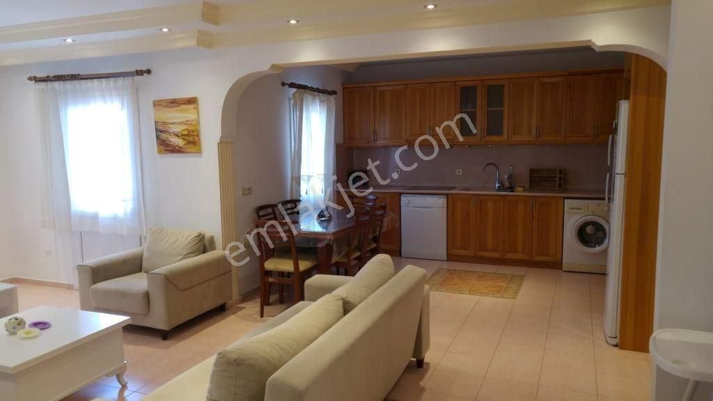 Bodrum Marinaya Yakın Kışlık Kiralık Özel Havuzlu 3+1 Villa - Görsel 14