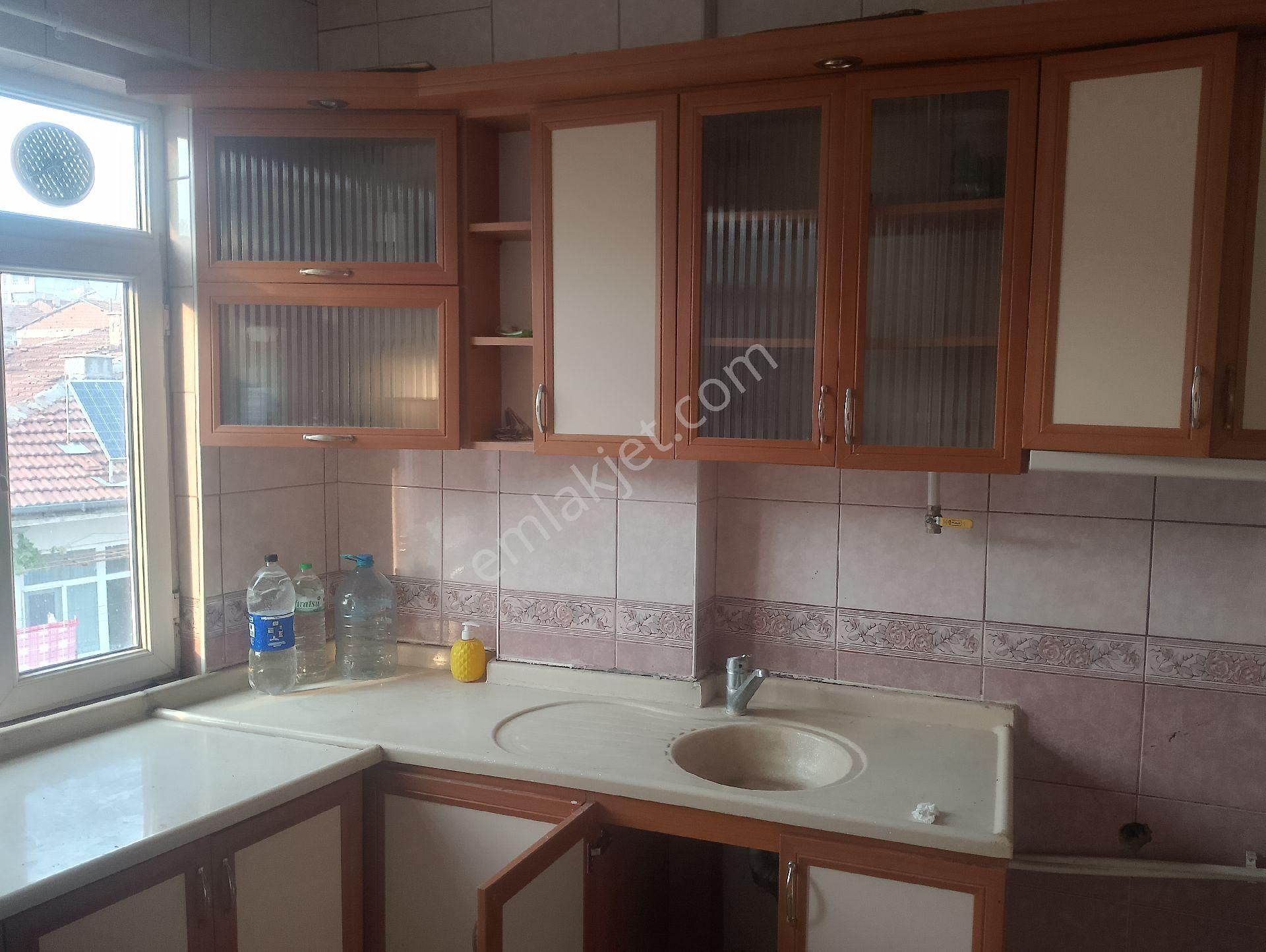 Elazığ Merkez Yeni Satılık Daire MEKA GAYRİMENKUL FARKIYLA YENİ MAHELLEDE ACİL SATILIK DAİRE 