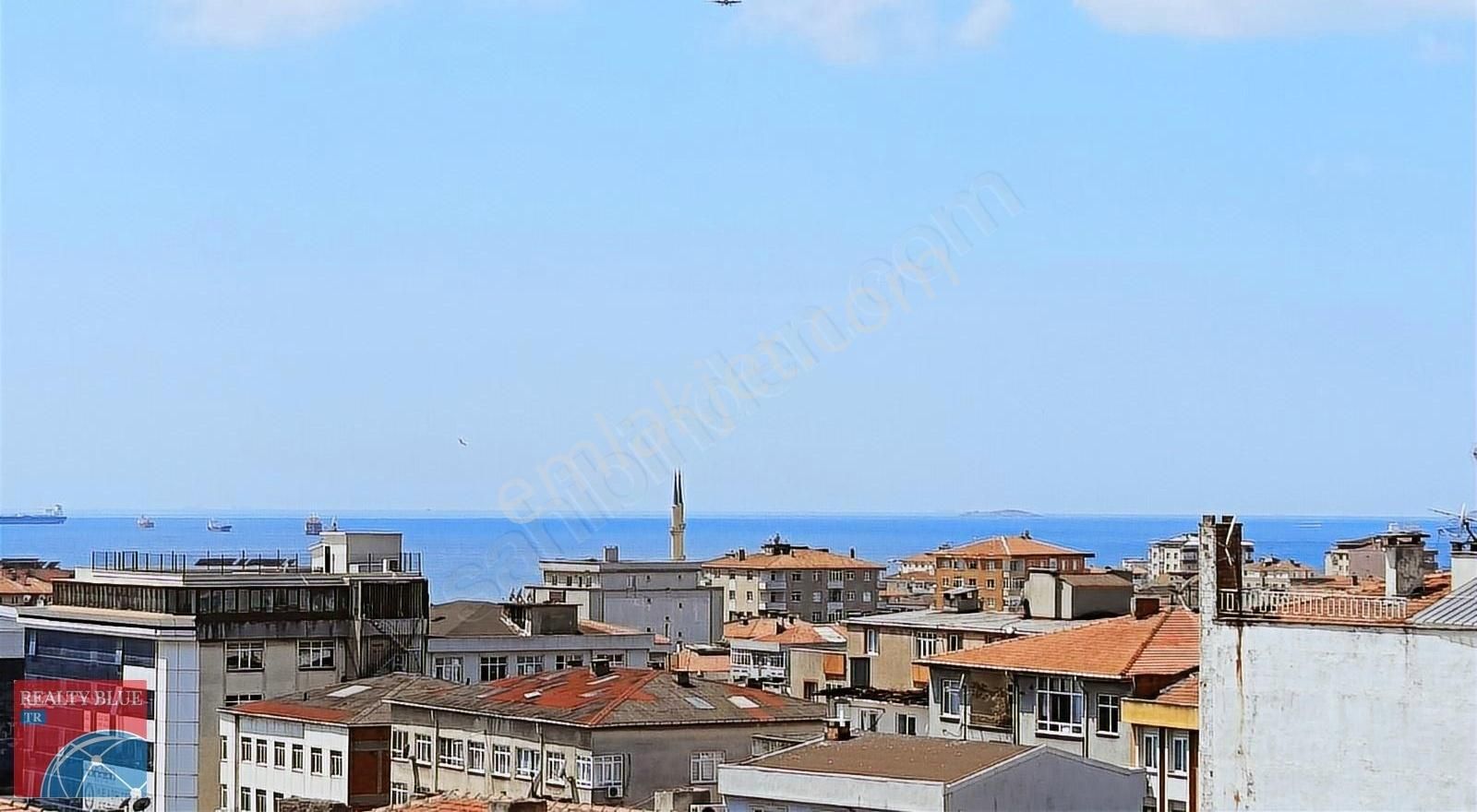 Pendik Çamçeşme Satılık Daire Pendik Çamçeşme Deniz Manzaralı Satılık 2+1 Daire Boş