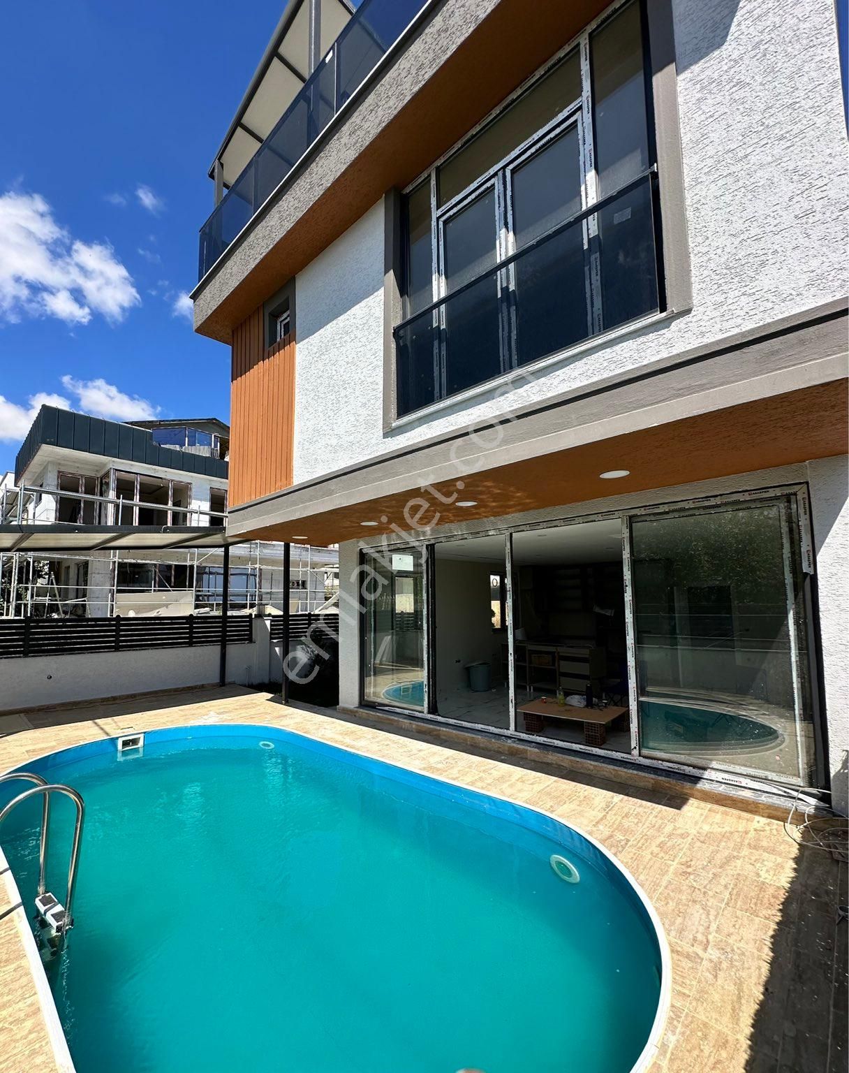 Havuzlu Villa Sauna Denize 100m - Görsel 9