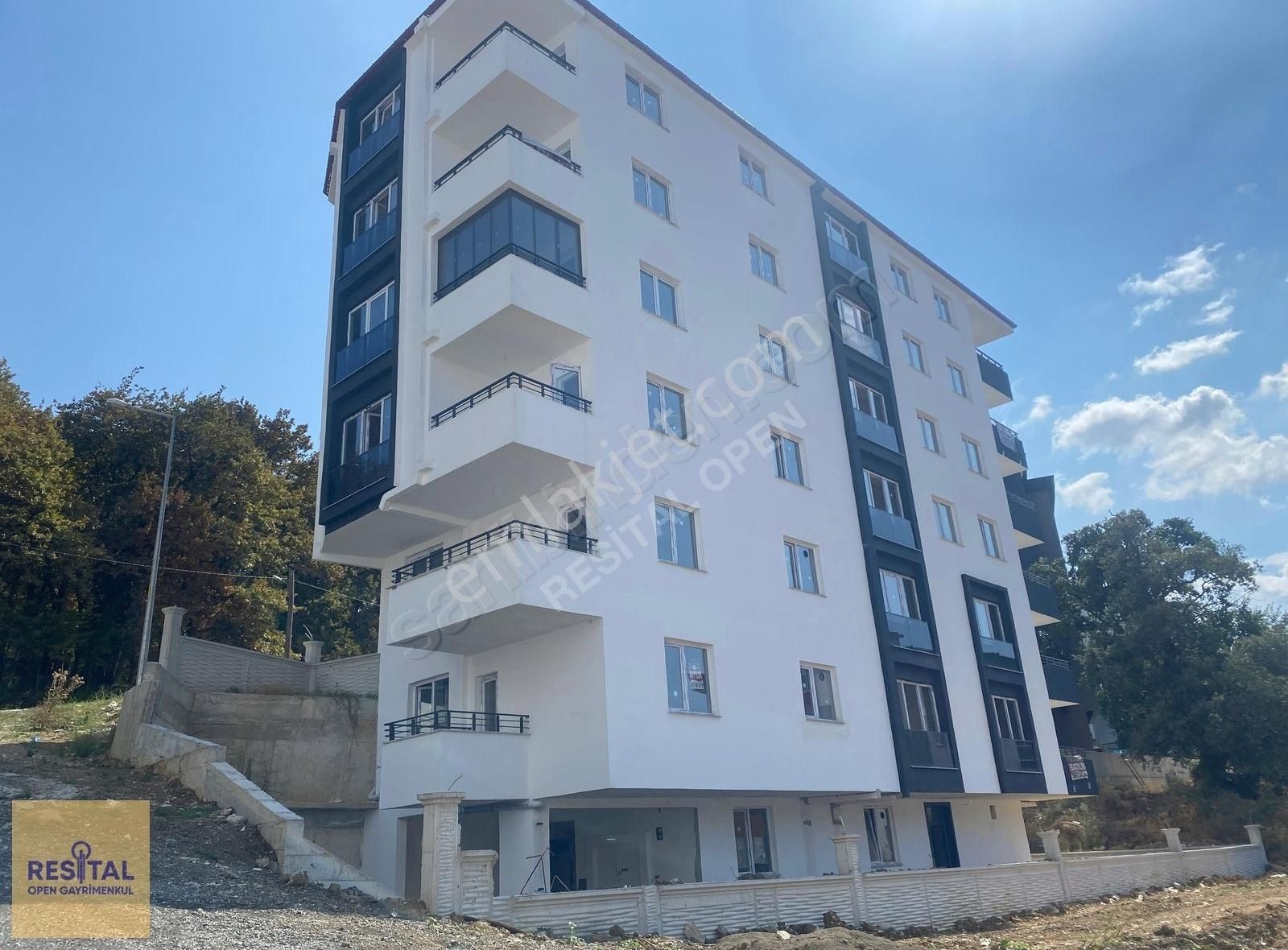 Atakum Çobanlı Satılık Daire KENT ORMANI KARŞISI SATILIK 2+1 3 AYA TESLİM DAİRE