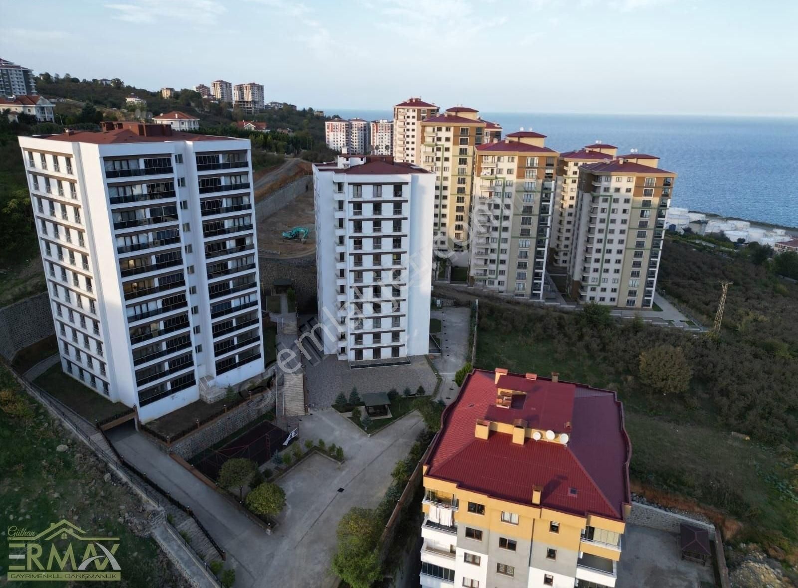 Ortahisar Yalıncak Satılık Daire ERMAX GÜVENCESİYLE YALINCAKTA 3+1 195 M2 ULTRA LÜKS FIRSAT DAİRE