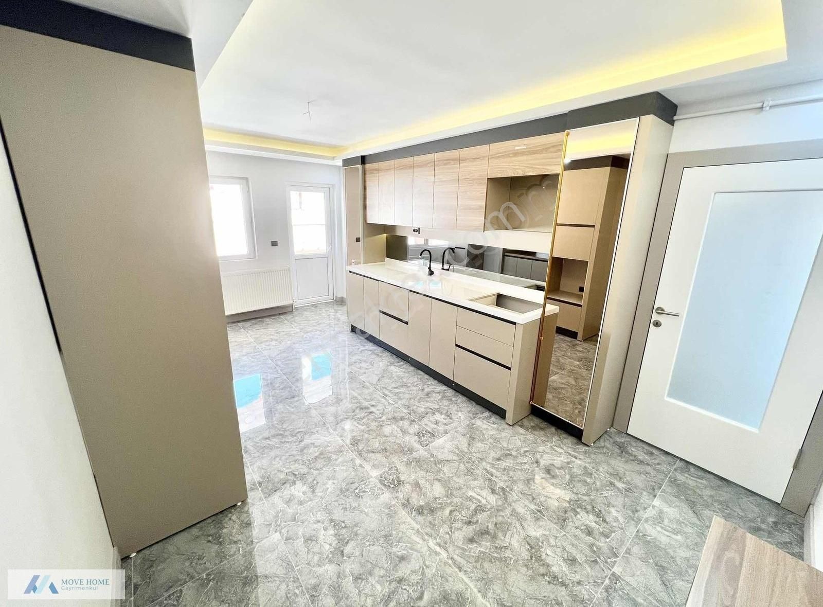 Etimesgut Alsancak Satılık Daire MOVEHOME'DAN_ALSANCAK'TA_CADDE_ÜZERİ_140M2_FULL_YAPILI_DAİRE