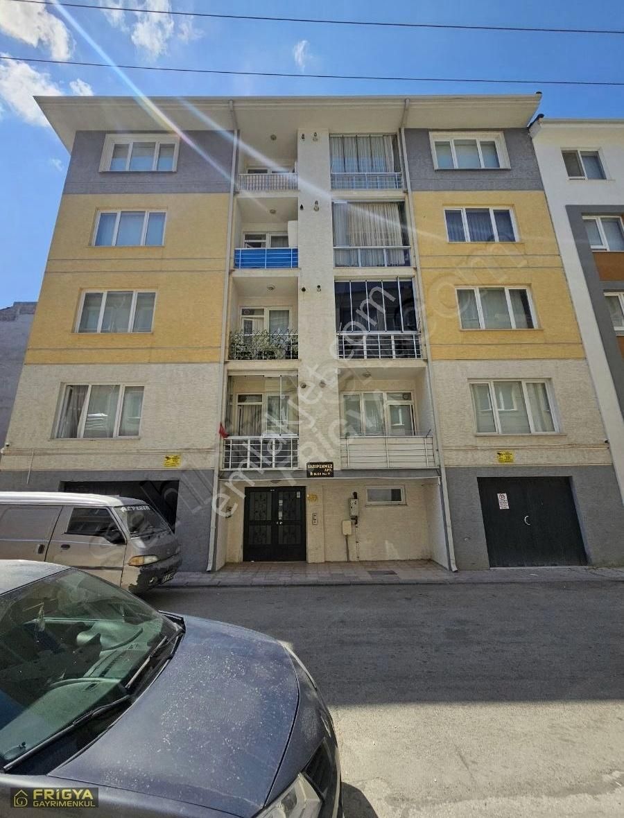 Tepebaşı Fatih Satılık Daire FRİGYA GM'DEN FATİH MH.DERMAN C. YAKINI SATILIK 2+1 DAİRE