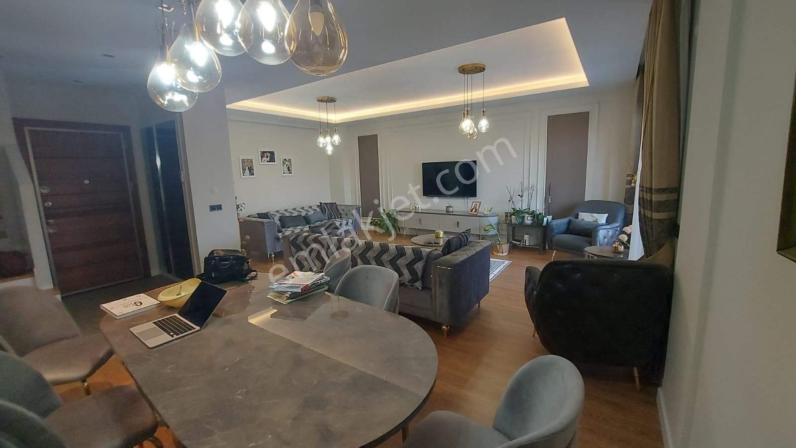 Menderes Görece Cumhuriyet Kiralık Daire  ÖĞRETMEN EMLAKTAN FORBEST GÖRECE PARKTA HAVUZLU SİTE İÇİNDE 4+1 KAT DUBLEKSİ