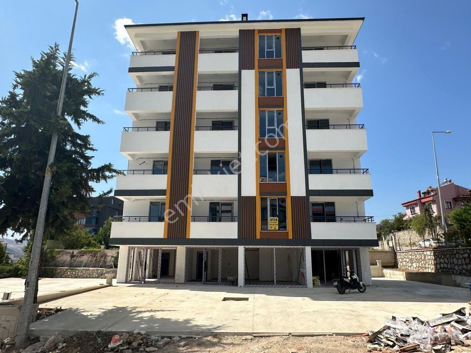 Tokat Merkez Kaşıkcıbağları Satılık Daire VADİ EMLAK'TAN KAŞIKÇIBAĞLARI MAHALLESİNDE 1+1 EŞYALI SATILIK DAİRE