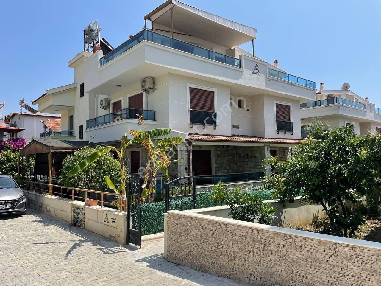 İzmir Menderes Deniz Manzaralı Kiralık Villa Özdere Çukuraltı'nda Eşyalı Kiralık Muhteşem Triplex Villa