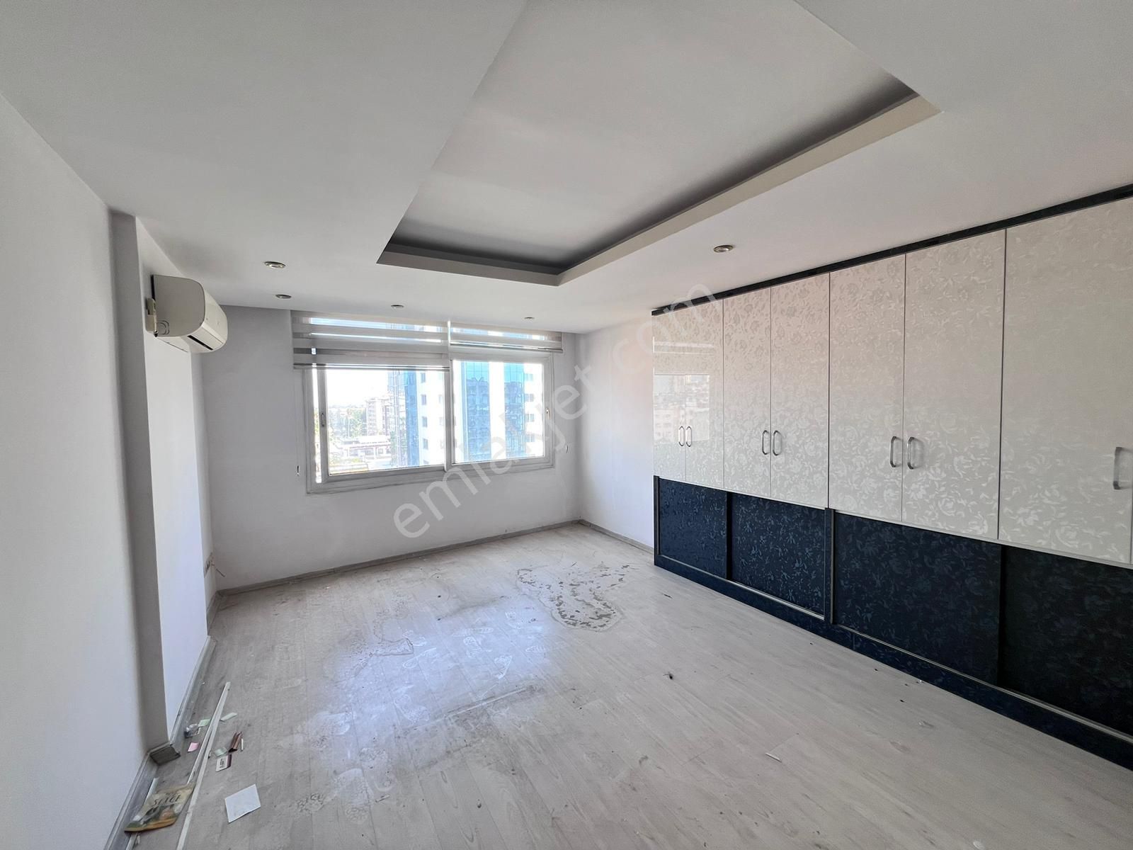 Akdeniz Mesudiye Kiralık Apartman Dairesi  KARINCA'DAN MESUDİYE MAH.'DE İSTASYON KARŞISI, TEMİZ 2+1