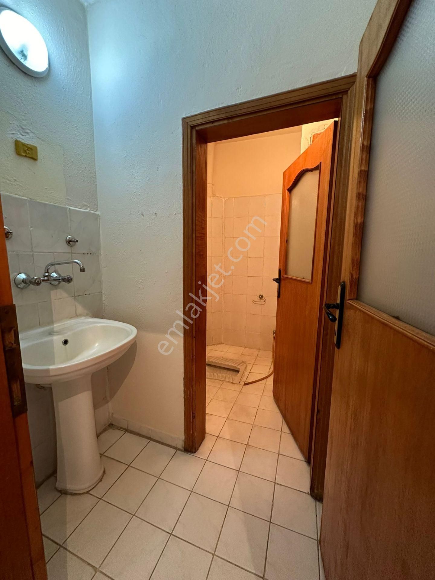 Öz Gaye Emlaktan Develi İbrahimağa Mahallesinde Satılık Daire - Görsel 8