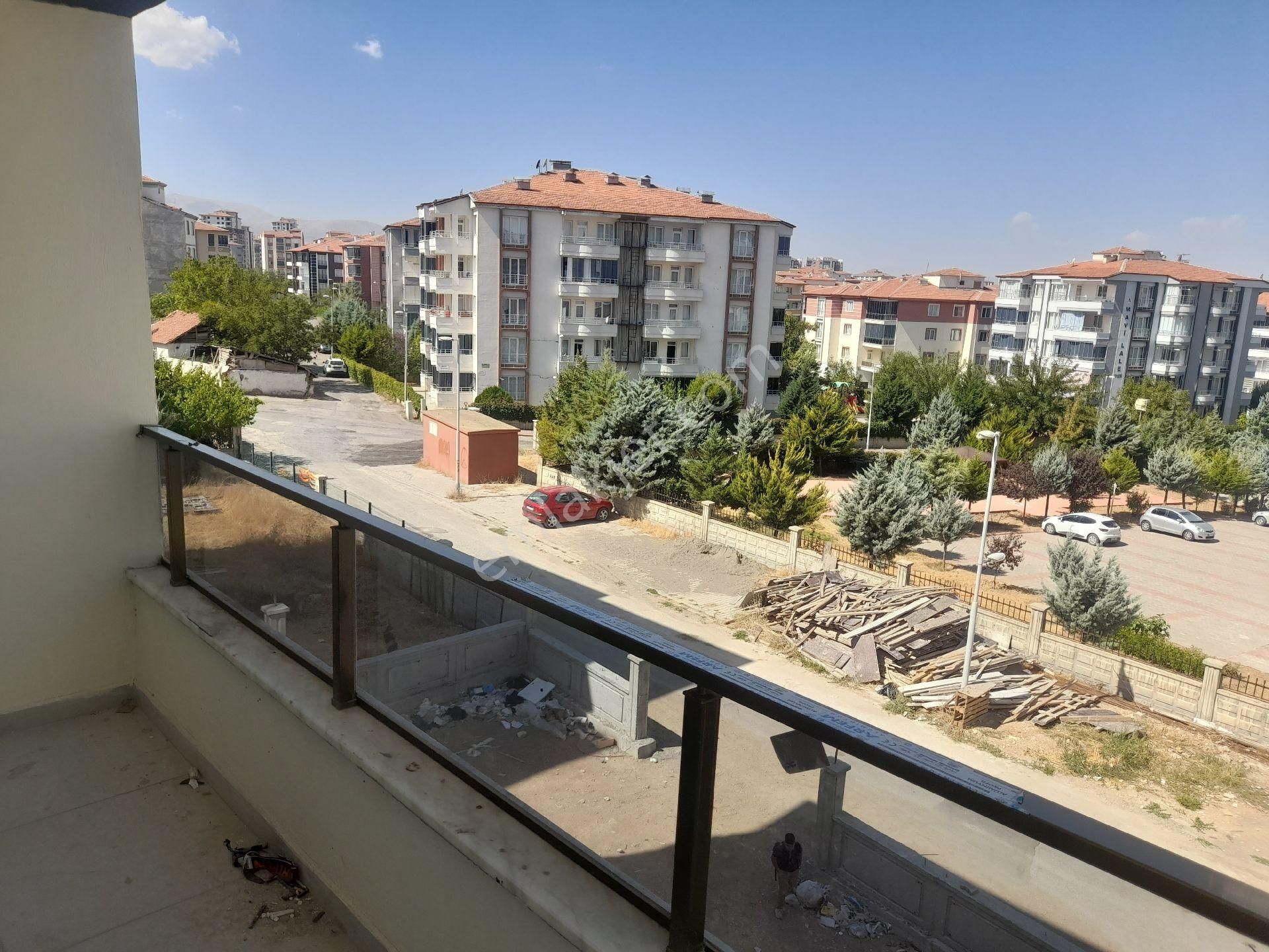 Yeşilyurt Abdulgaffar Satılık Daire SATLIK DAİRE