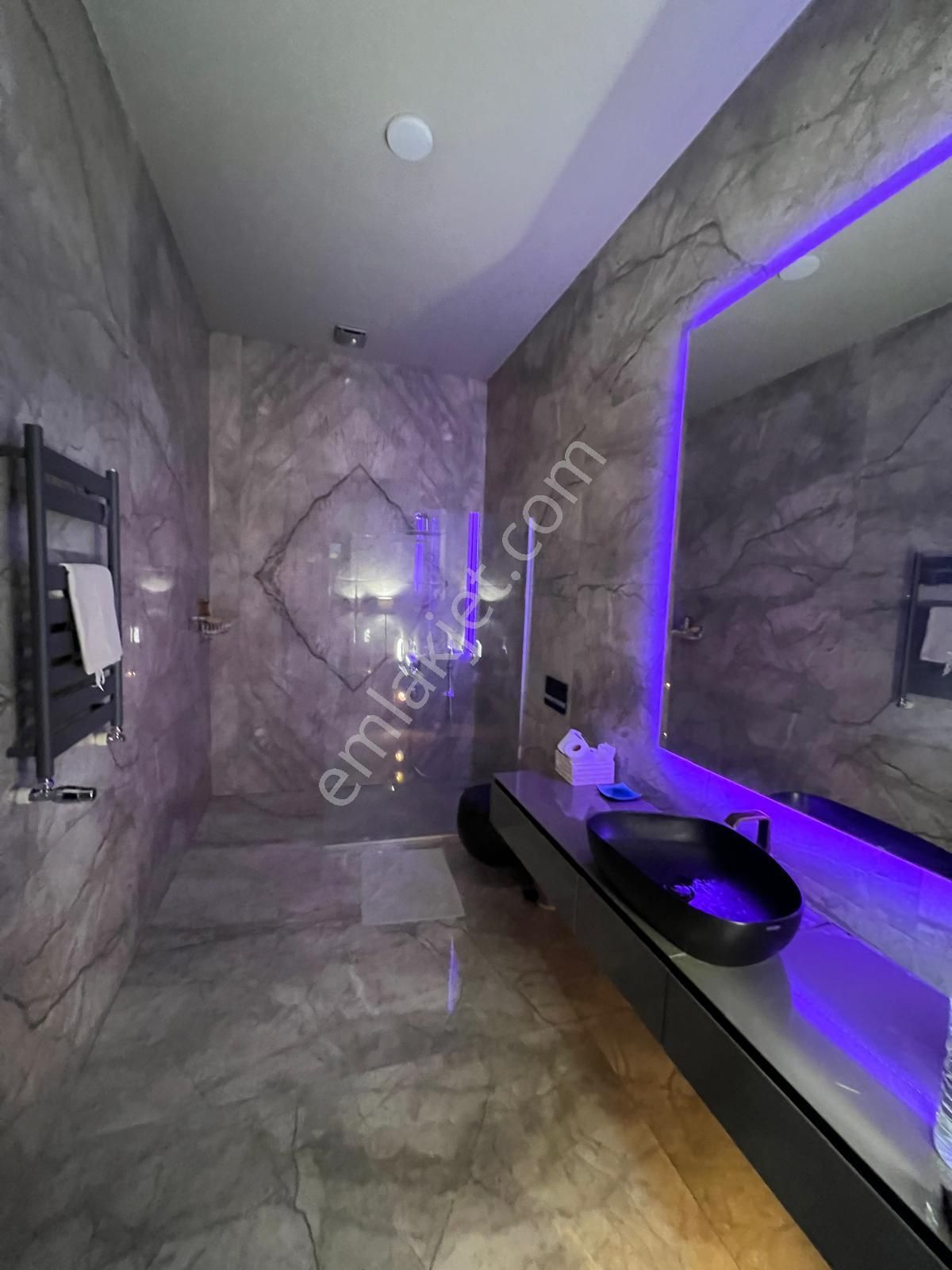 Şişli Bomonti' De İçi Full Yenilenmiş Muhteşem Loft Daire - Görsel 19