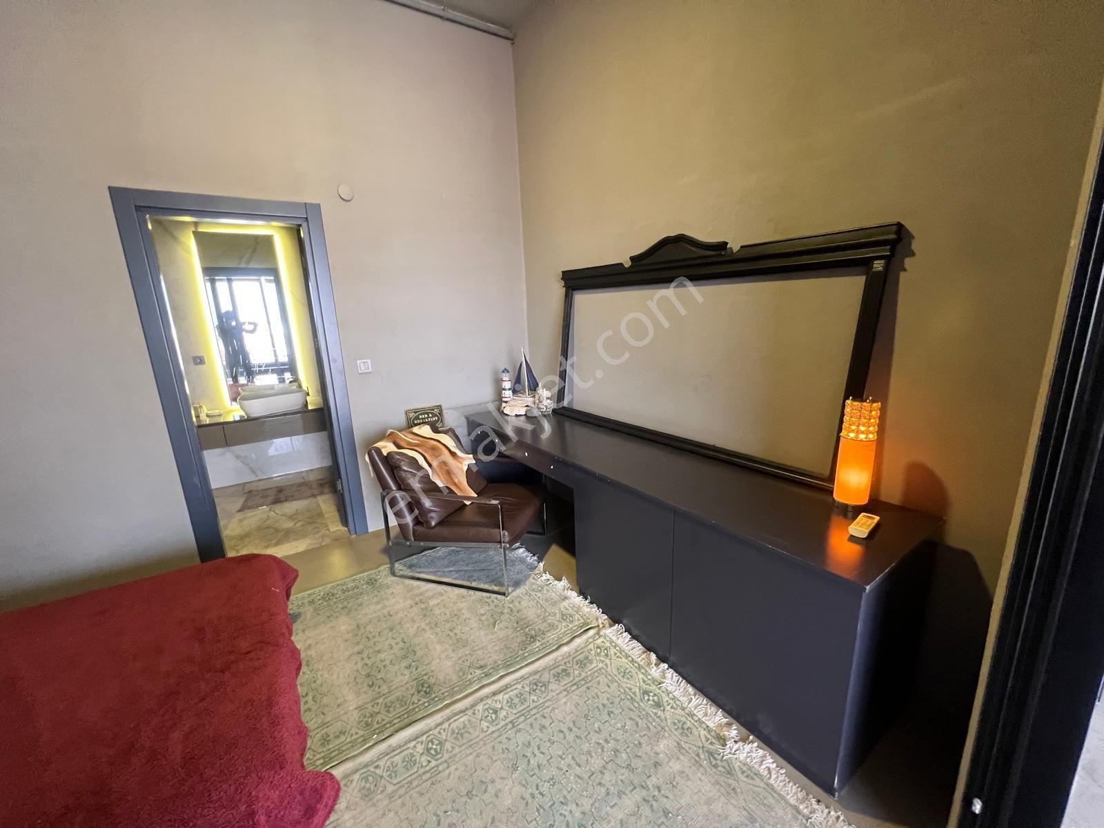 Şişli Bomonti' De İçi Full Yenilenmiş Muhteşem Loft Daire - Görsel 21