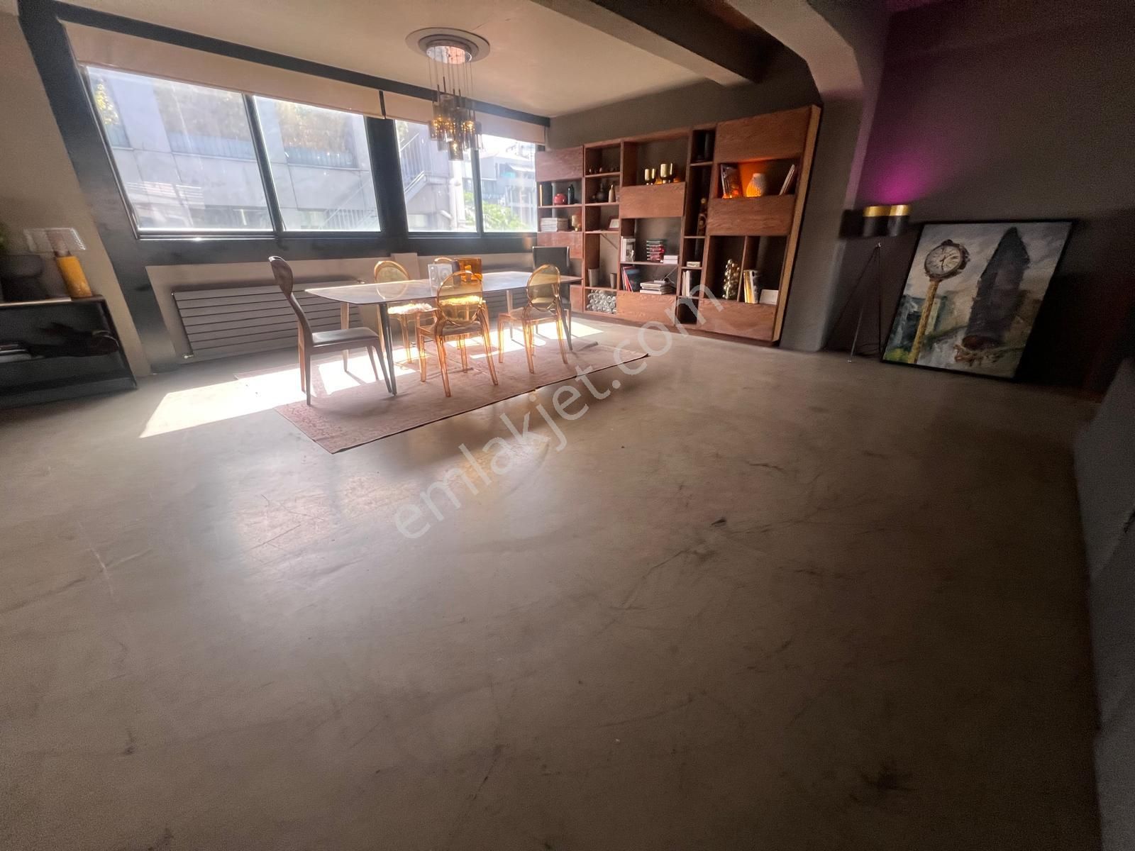 Şişli Bomonti' De İçi Full Yenilenmiş Muhteşem Loft Daire - Görsel 11