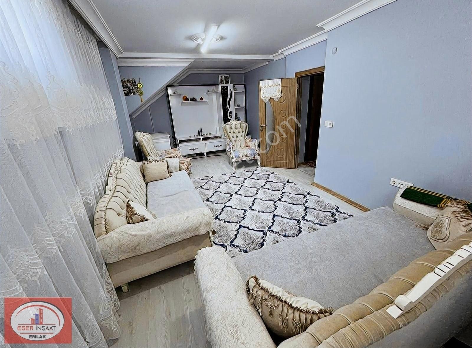 Başakşehir Güvercintepe Satılık Daire ESER YAPIDAN SATILIK2+1 95M2 TEK DAİRE UZERİ BAHCE KATI