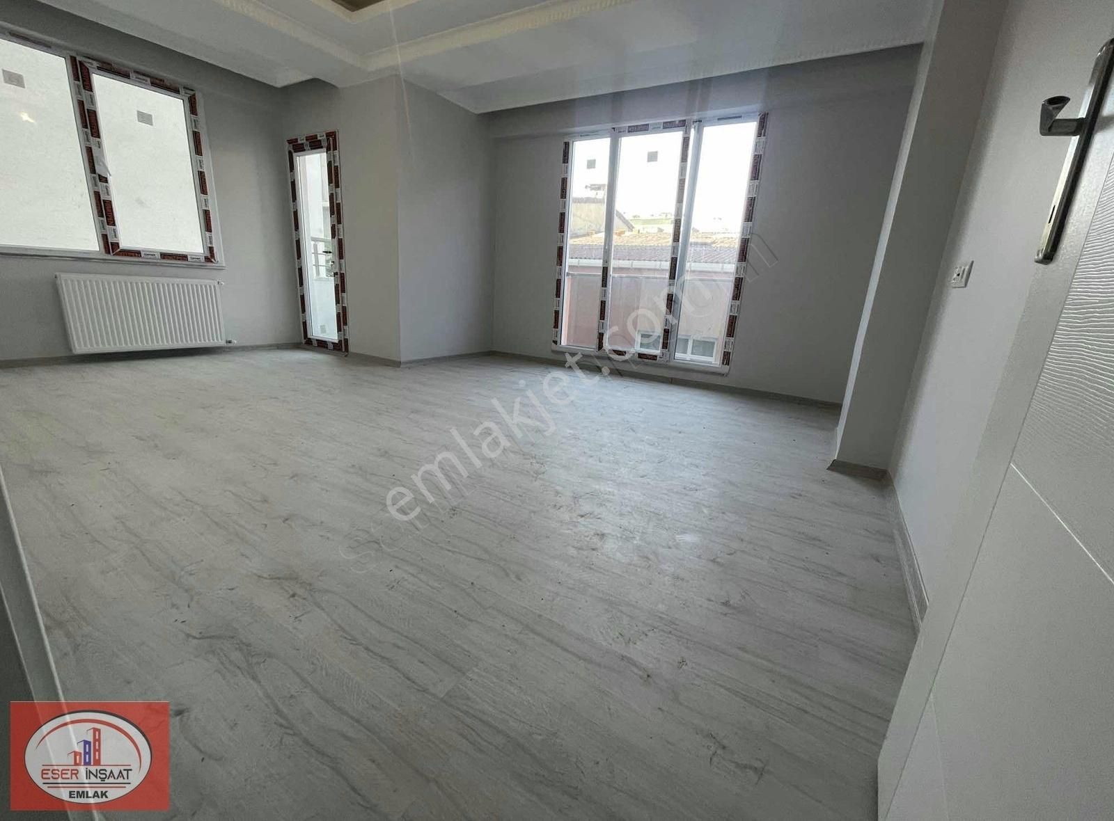 Başakşehir Güvercintepe Satılık Daire ESER YAPIDAN SATILIK2+1 90M2 BALKONLU ARAKAT GİBİ YUKSEK GİRİŞ