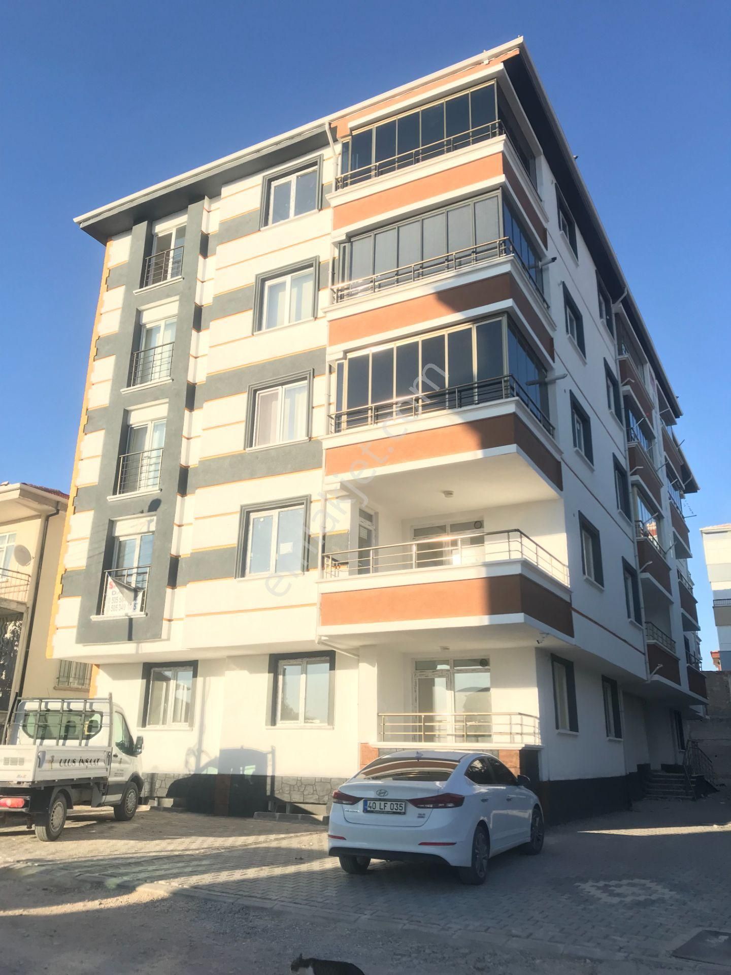 Mucur Yenice Satılık Daire ULUS İNŞAATTAN SATILIK DAİRE 4+1