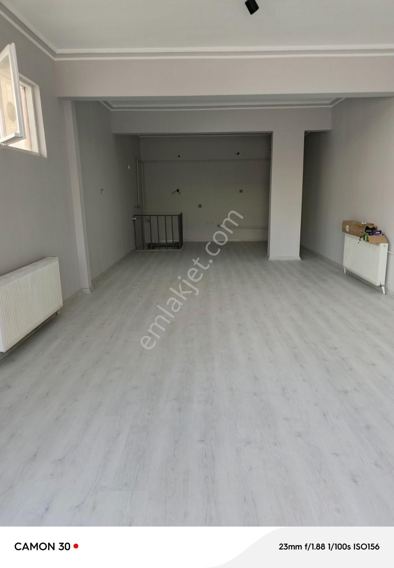 Keçiören Pınarbaşı Kiralık Dükkan & Mağaza  SANATORYUM CADDESİ ÜZERİNDE 130 M2 İŞYERİ + ÖN BAHÇE KULLANIMLI YAPILI