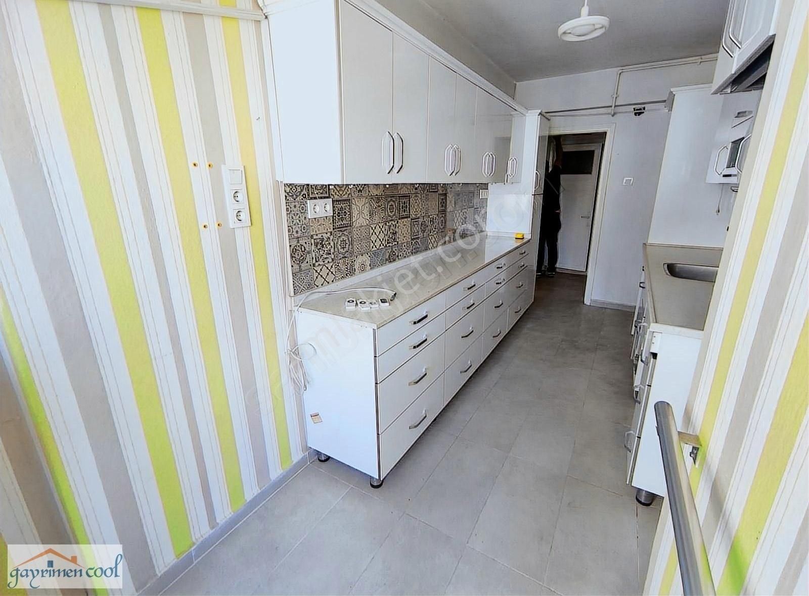 Konak Piri Reis Satılık Daire HATAY İNÖNÜ CADDE PARALELİ METRO YAKINI 3+1 ARAKAT D.GAZLI DAİRE