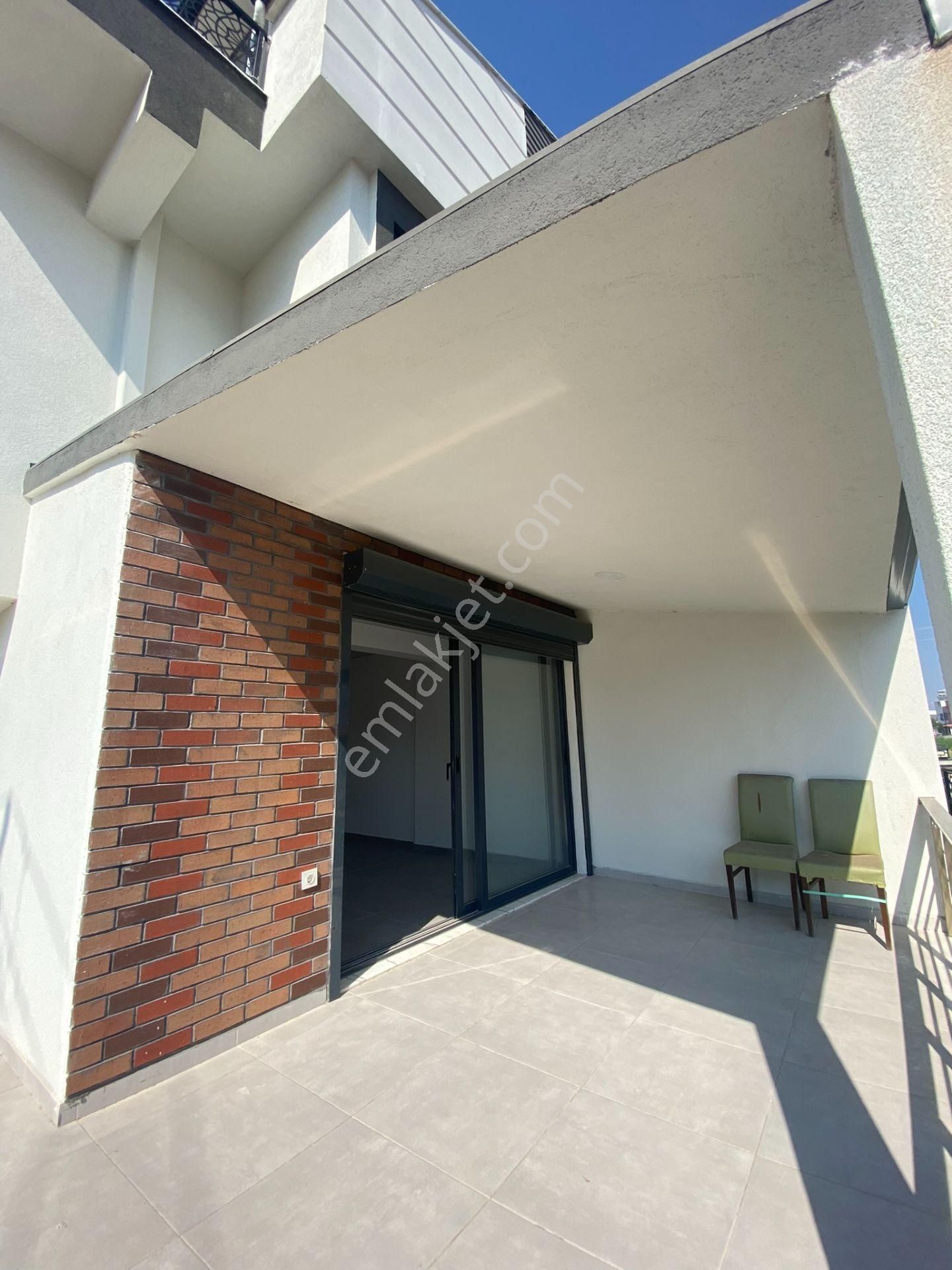 Dikili Güven Emlak'tan Cumhuriyet Mahallesinde Acil Satılık Villalar - Görsel 4