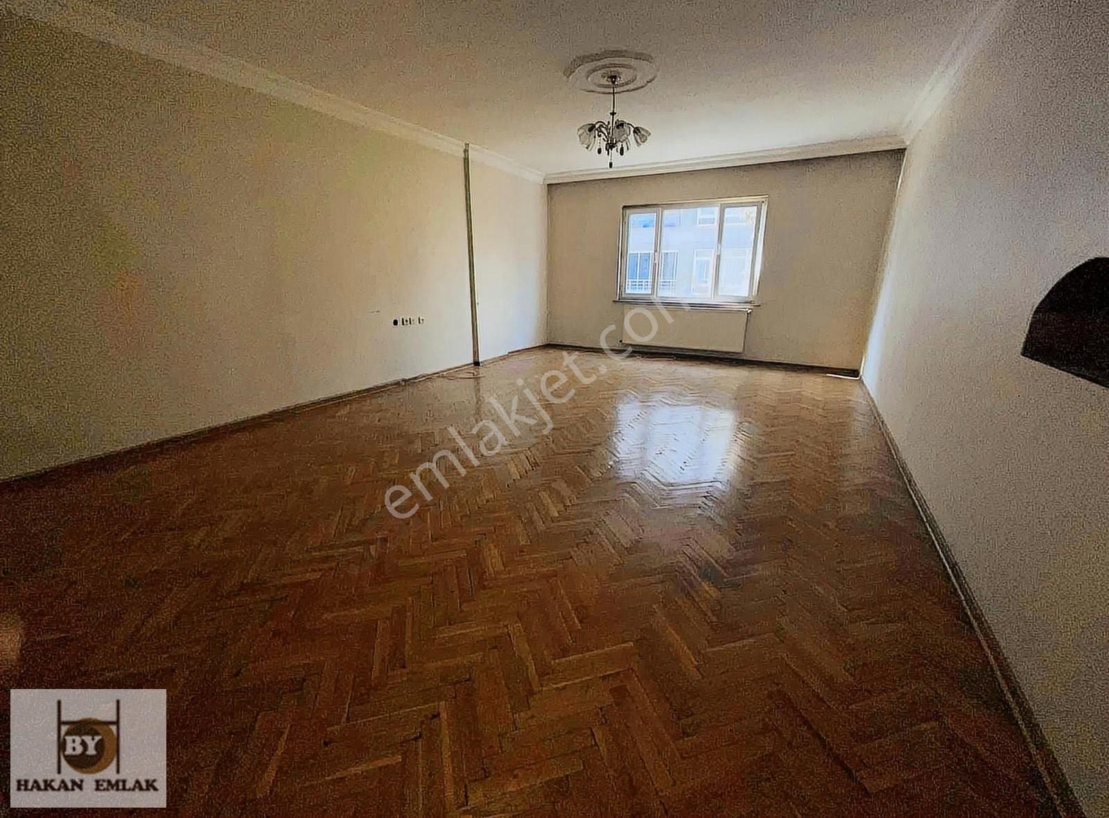 Güngören Haznedar Kiralık Daire HAZNEDAR MERKEZDE KİRALIK 150 M2 DAİRE