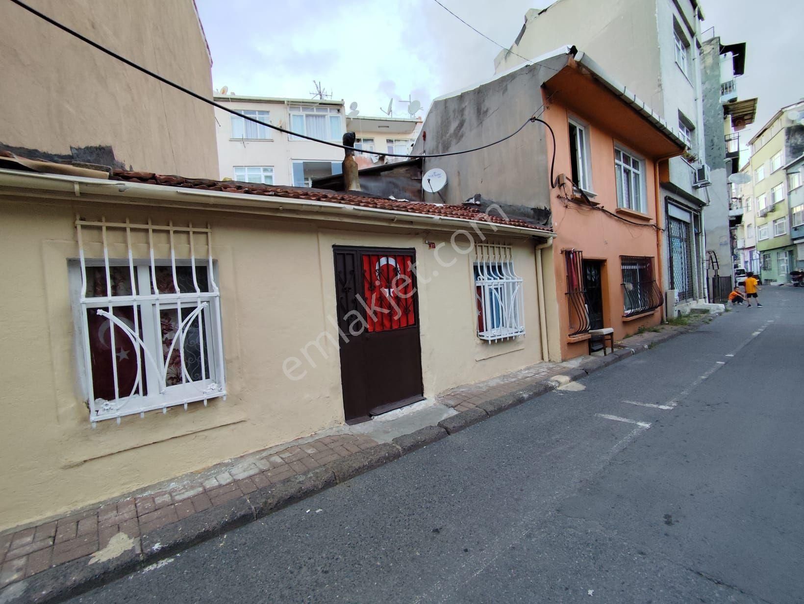 2 Bına 3 Kat Imarlı Satılık - Görsel 3