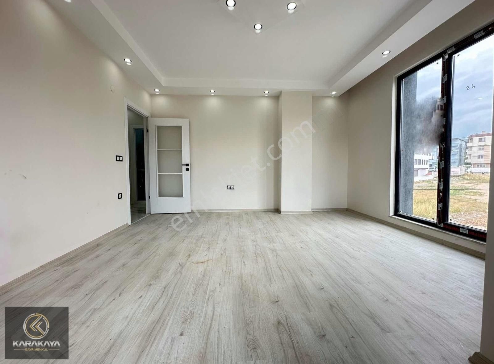 Darıca Osman Gazi Satılık Daire OSMANGAZİ MAH 3+1 125 m² YERDEN ISITMALI LÜX ARAKAT