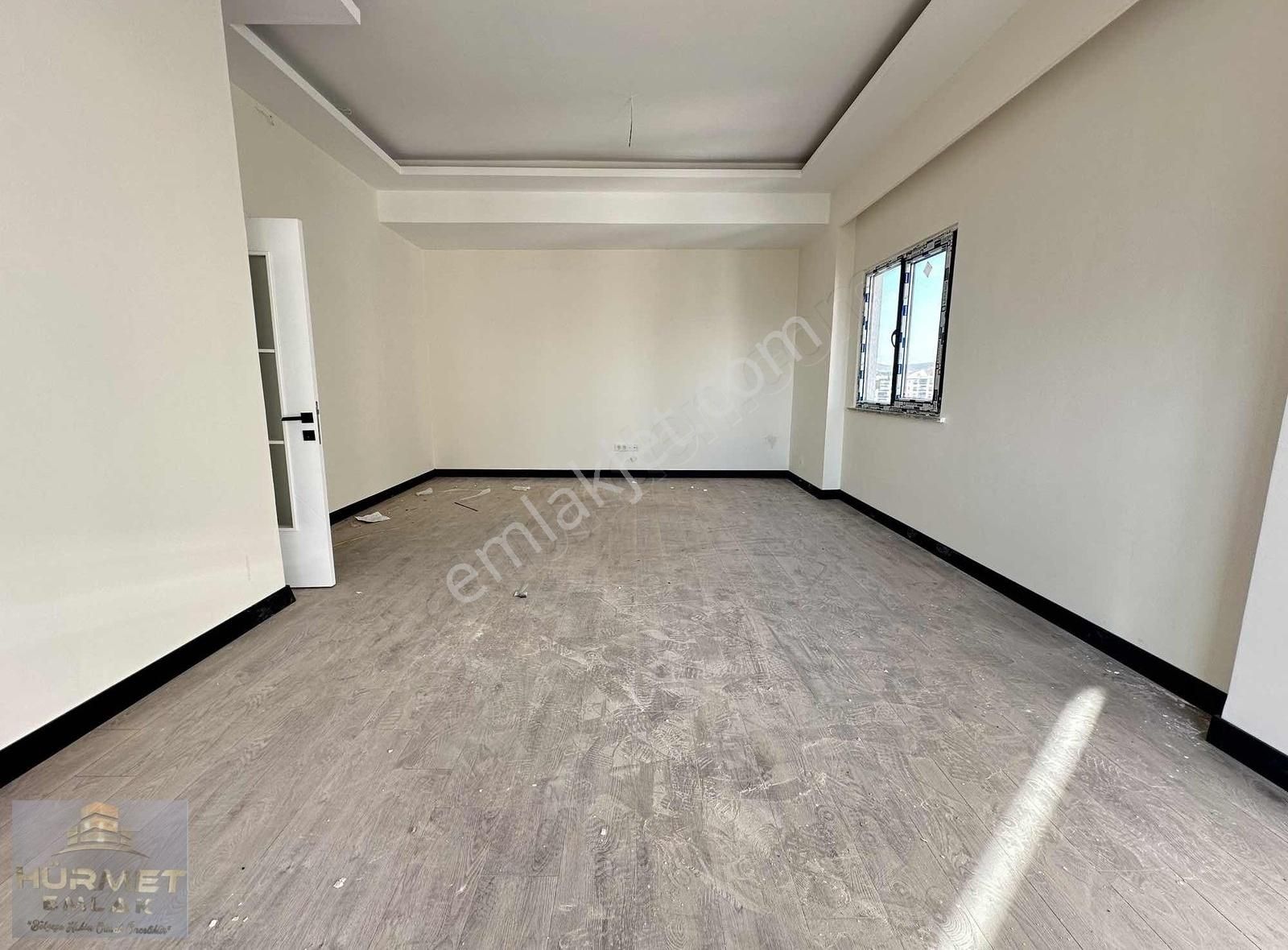 Tuzla Postane Satılık Daire POSTANE MAH. SİTE İÇERİSİNDE 3+1 130M2 ULTRA LÜX DAİRE