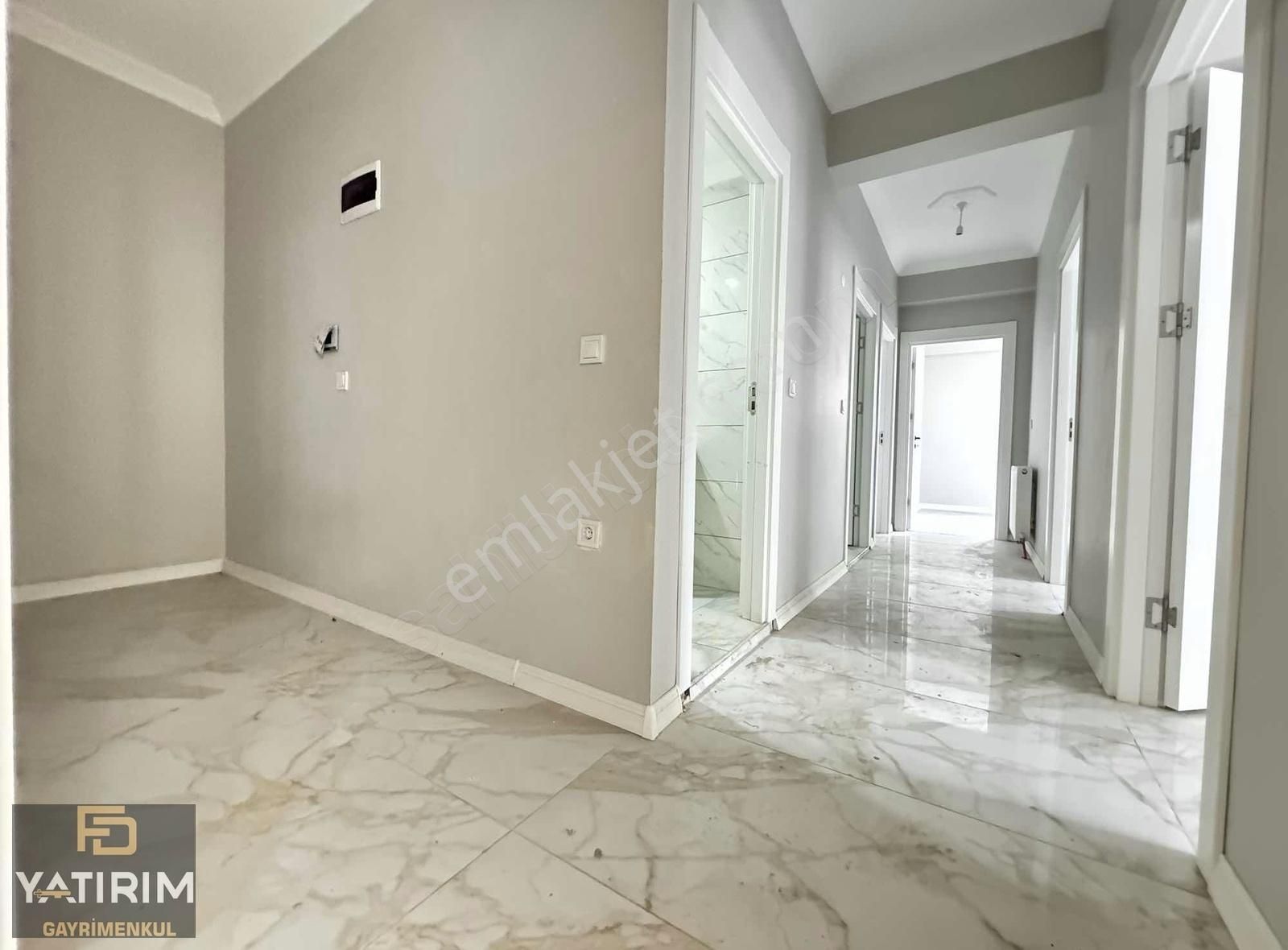 Darıca Bağlarbaşı Satılık Daire BAĞLARBAŞI MERKEZDE K.OTOPARKLI LÜX 3+1 120 M² BAHÇELİ DAİRE