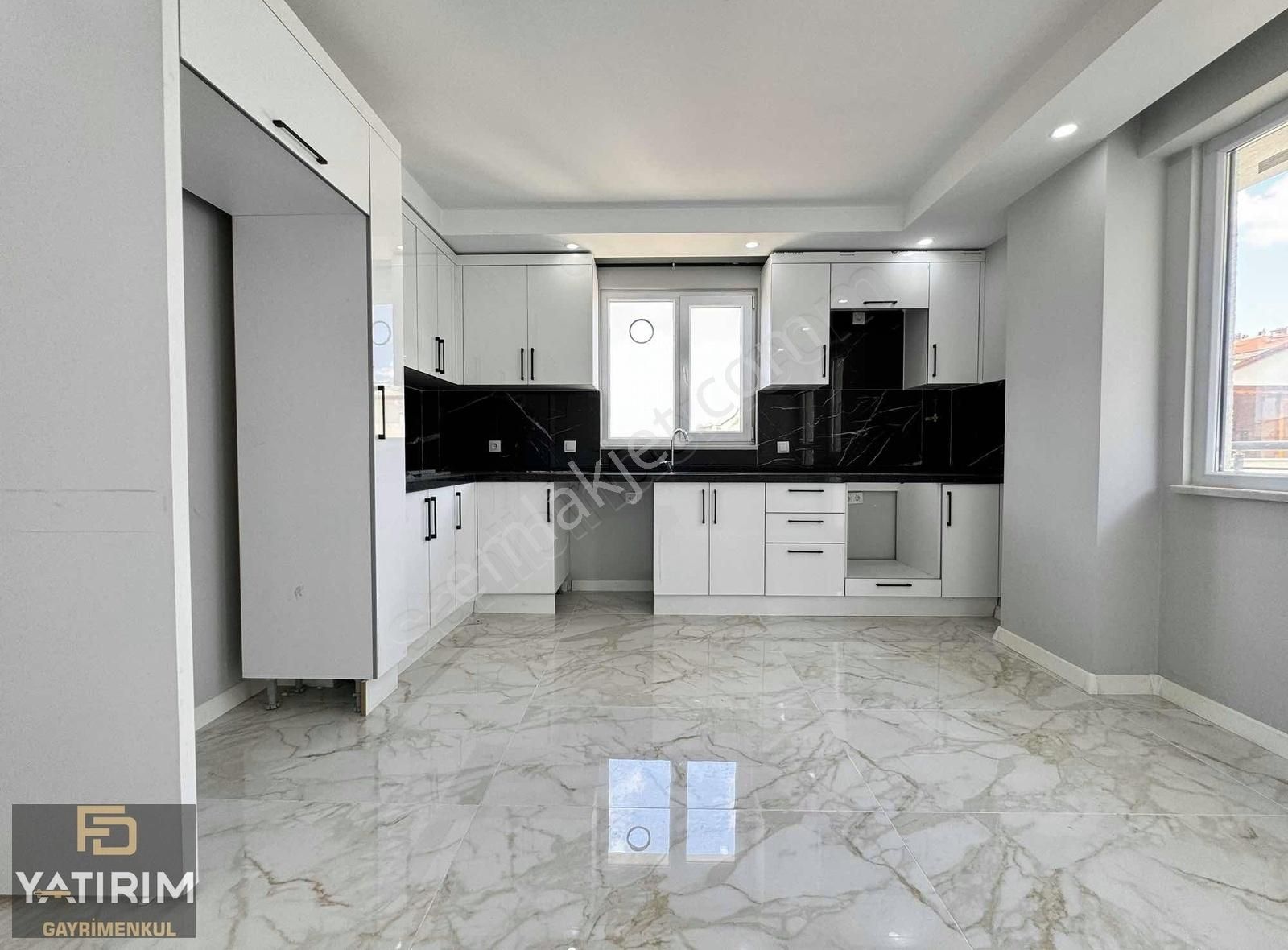 Darıca Bağlarbaşı Satılık Daire BAĞLARBAŞI MAHALLESİ YERDEN ISITMALI 4+1 200 M² ÇATI DUBLEKSİ