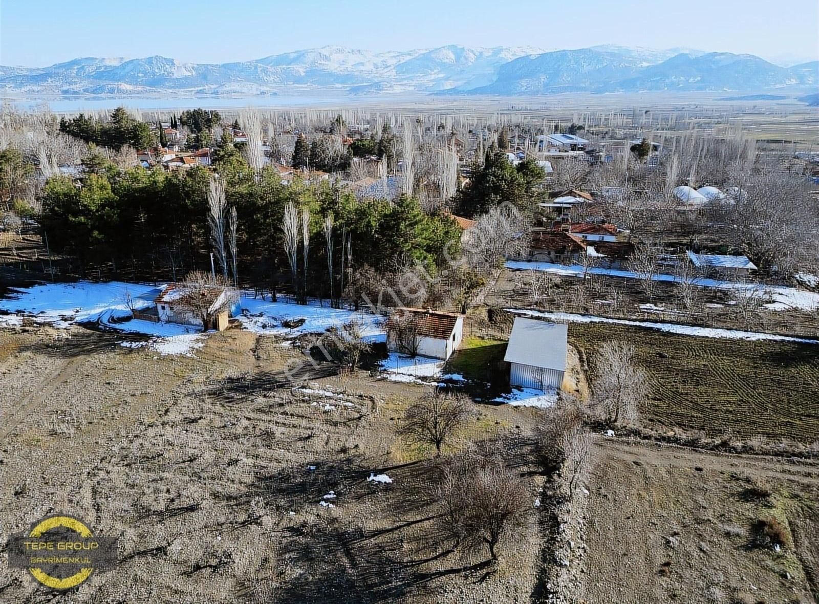 Yeşilova Yarışlı Köyü (Sağlık Ocağı) Satılık Müstakil Ev BURDUR YEŞİLOVA YARIŞLI'DA SATILIK MÜSTAKİL EV