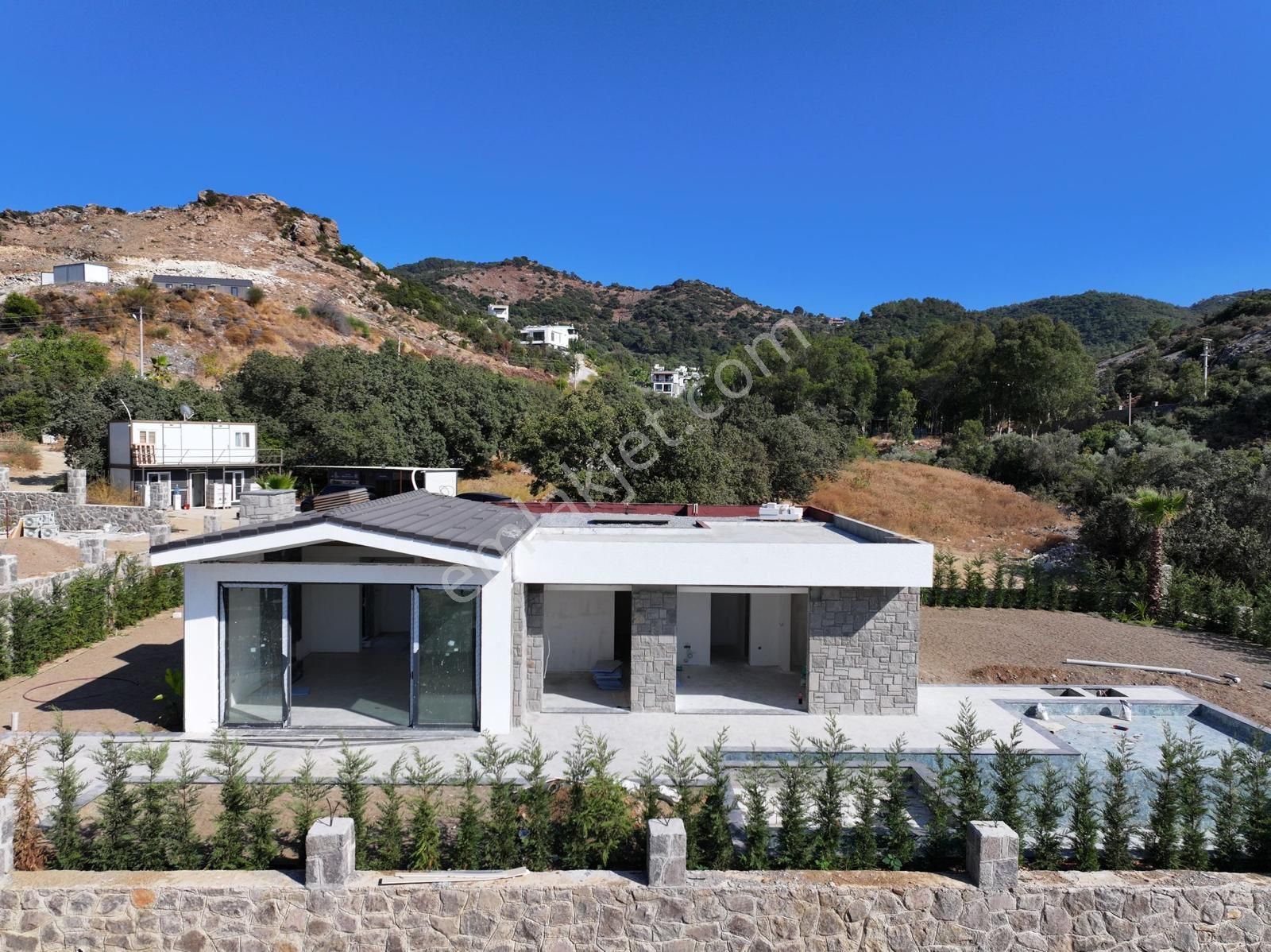 Bodrum Dirmil Satılık Villa BODRUM YALIKAVAK GÖKÇEBEL DE 4+1 SATILIK MÜSTAKİL VİLLA