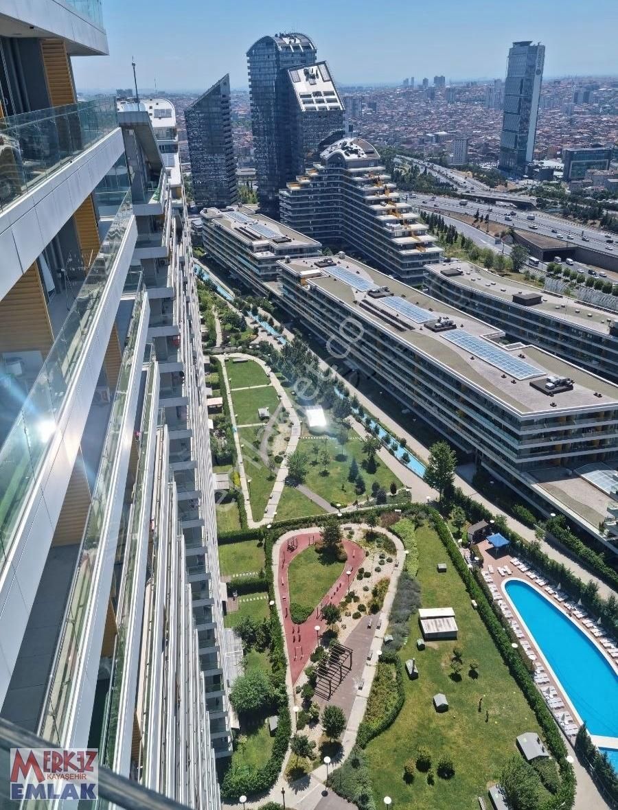 Batışehir'de Peyzaj Manzaralı Satılık 2,5+1 Daire - Görsel 2