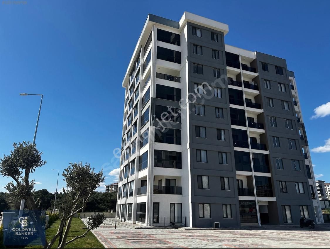 Çanakkale Esenler'de Havuzlu Site İçi Satılık 3+1 Özel Daire!