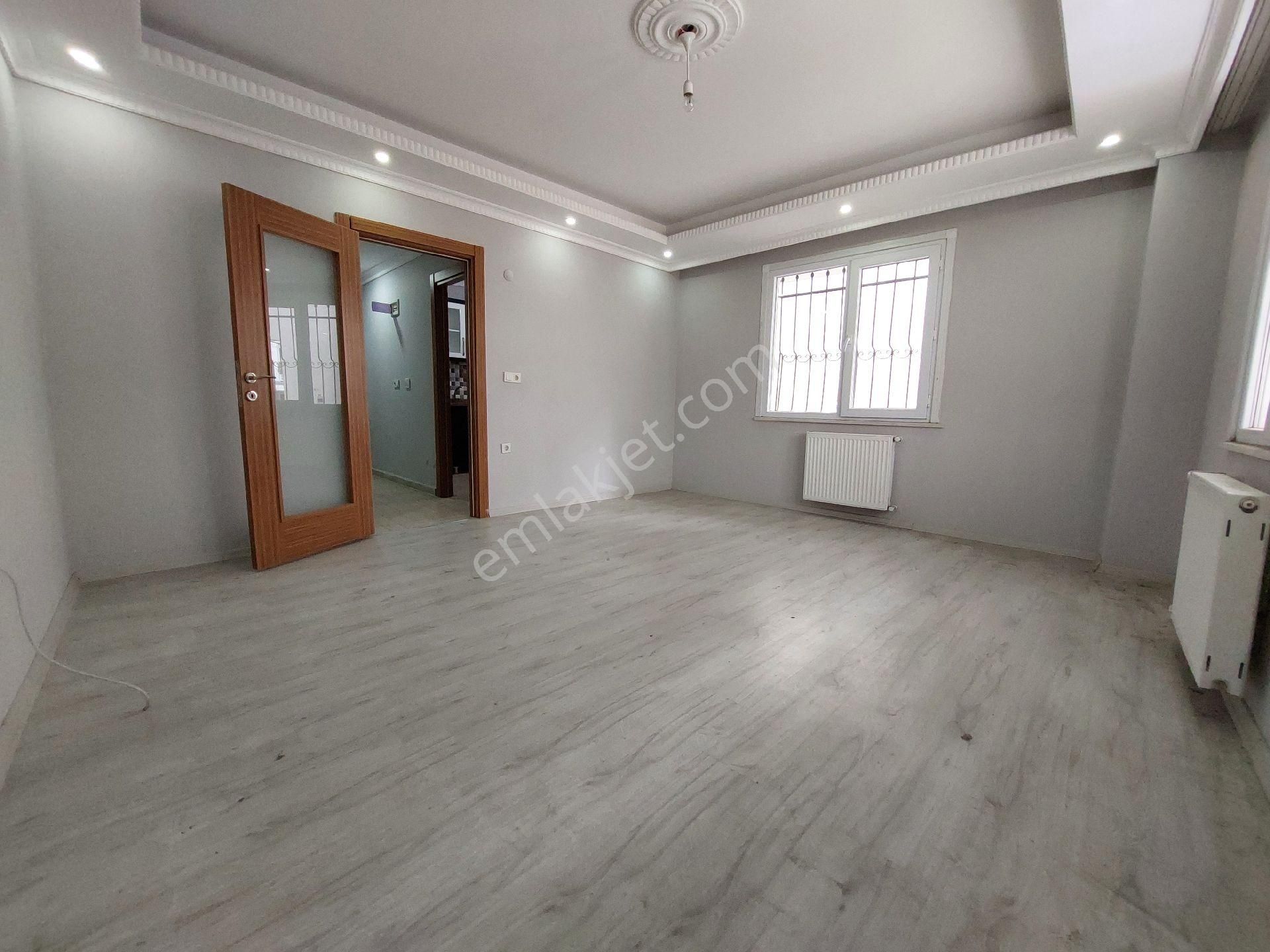 Başakşehir Güvercintepe Satılık Daire MİMAR YAPIDAN TEK DAİRE ÜZERİ 2+1 YÜKSEK GİRİŞ