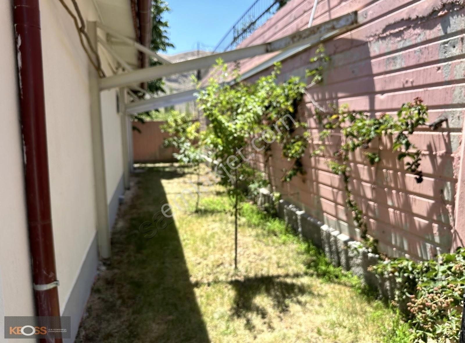 Meram Derede Doga Harıkası Satılık Bahçe Evi - Görsel 18