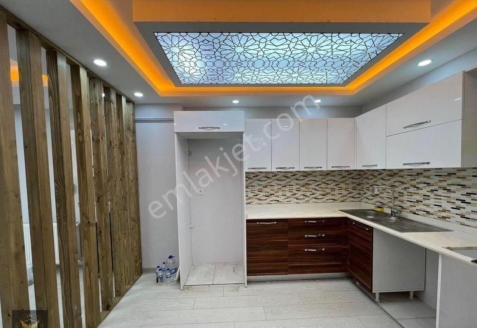 Esenyurt Mevlana Satılık Daire ŞAHİN İNŞAAT'TAN MARMARA PARK AVM ARKASINDA 1+1 ARA KAT DAİRE