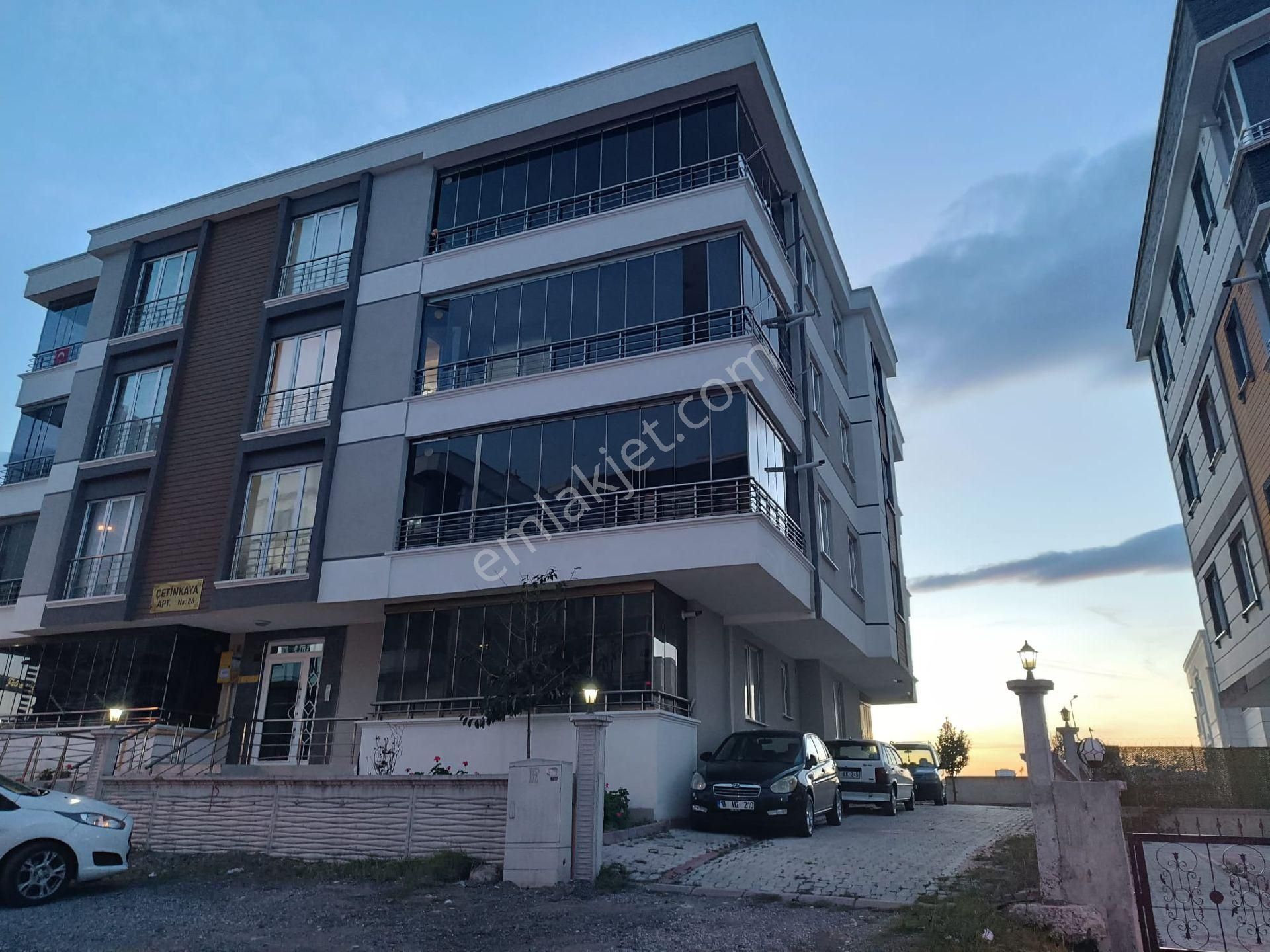 İlkadım Kalkancı Satılık Daire İLKADIM KALKANCA MAHALLESİNDE SATILIK DAİRE 