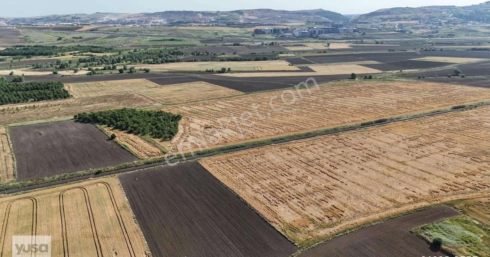 Çatalca Ferhatpaşa Satılık Konut İmarlı Çatalca Ferhatpaşa'da 200m2 İmarlı Arsa