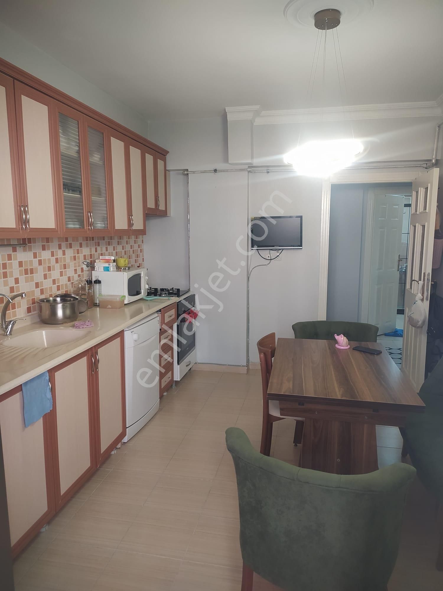 Sincan Mareşal Çakmak Satılık Daire  MÇ EMLAK'TAN MAREŞAL ÇAKMAK  MAH'DE 2+1 SATILIK DAİRE