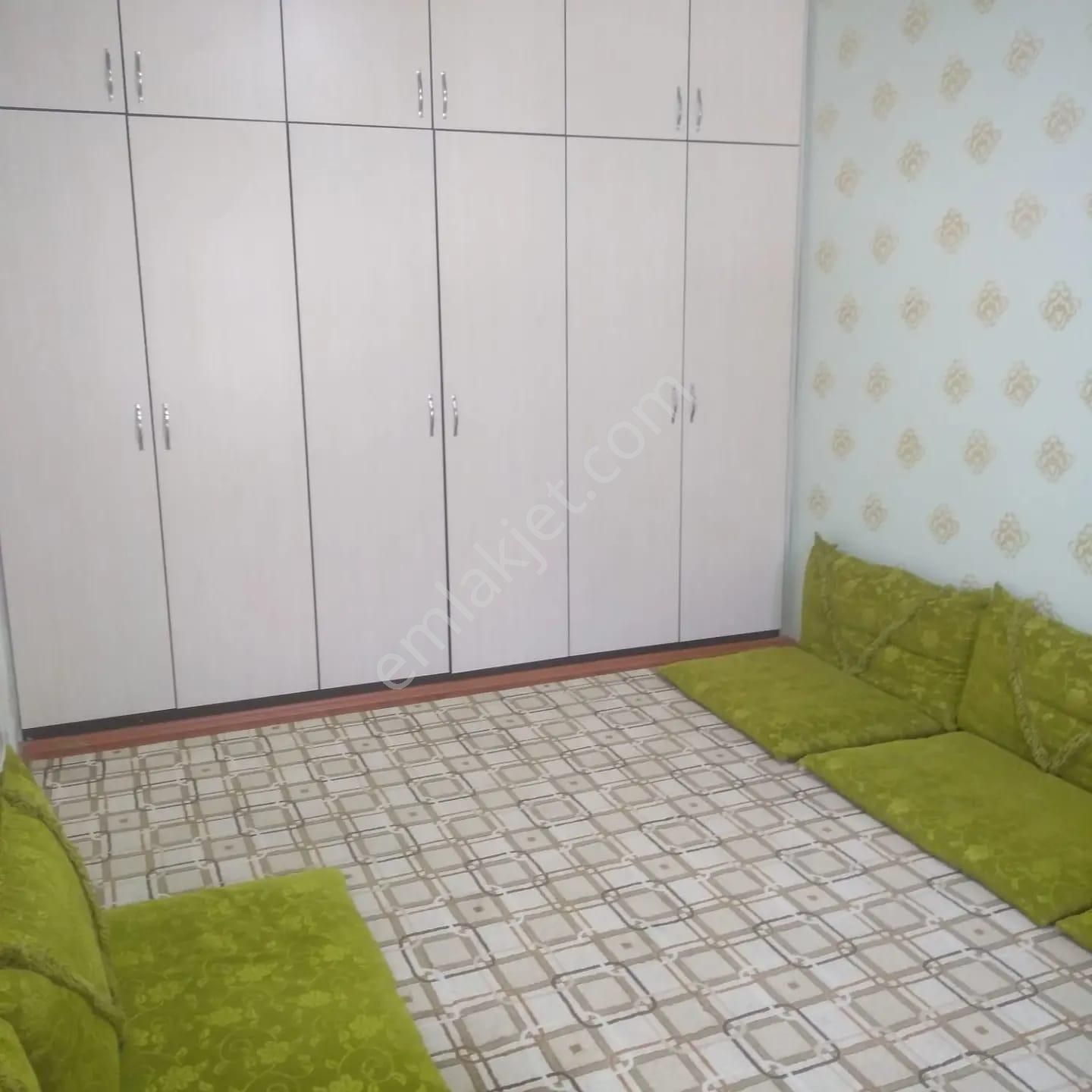 Salih Emlak'tan Satılık Mükemel Konumda Müstakil Ev (ve Arsası) - Görsel 7