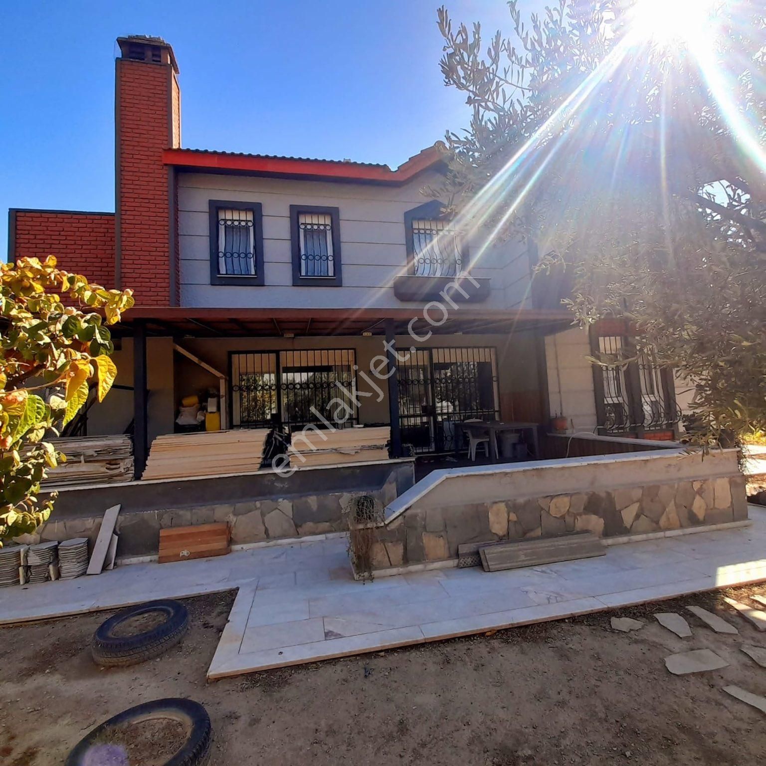 Acil Satılık Villakentte 750m2 Bahçe İçinde 250m2 Dubleks Villa - Görsel 2