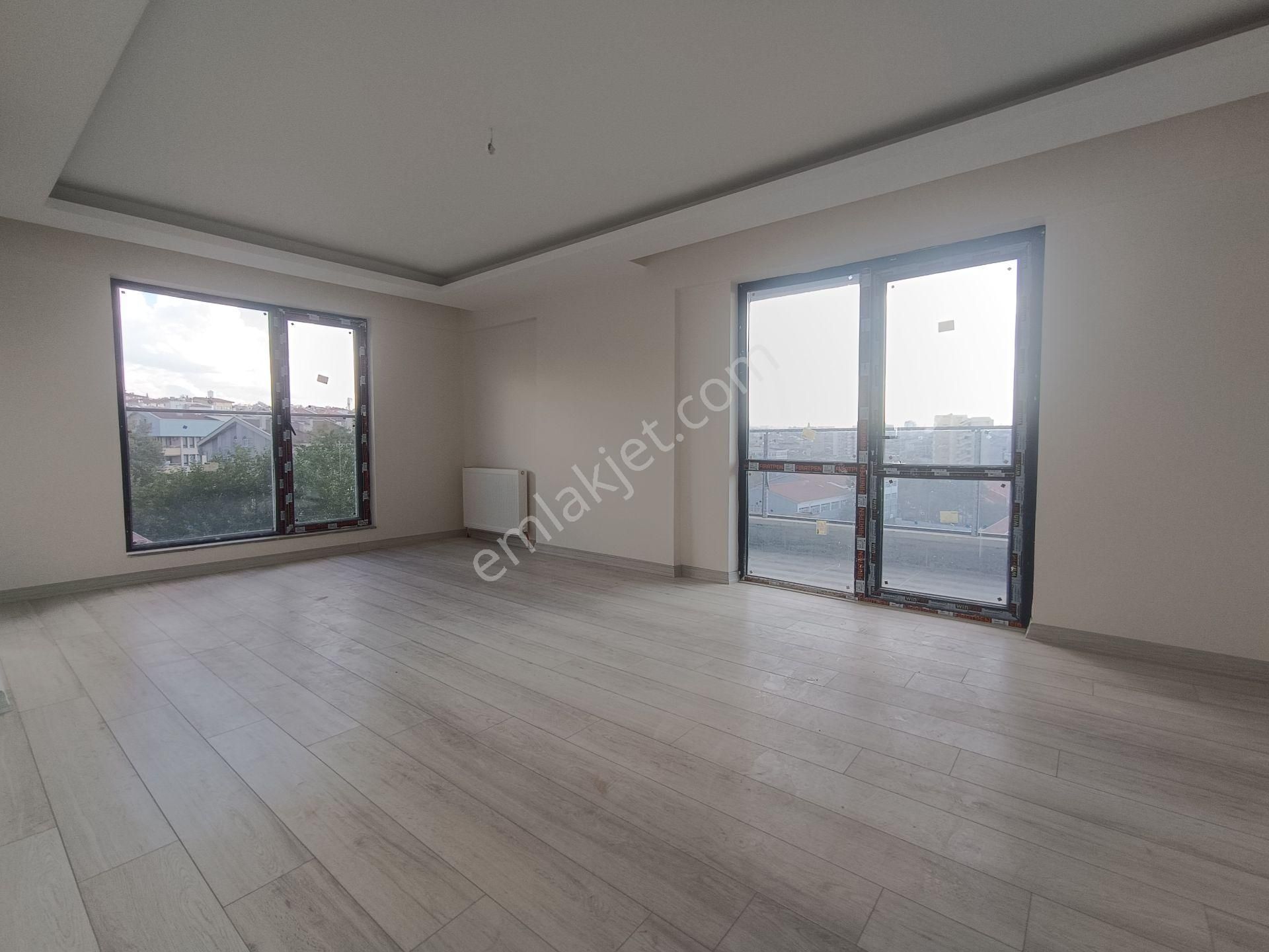 Çankaya Çamlıtepe Satılık Daire  KURTULUŞ METRO DURAĞI YANI, MANZARALI, SIFIR, LÜKS 3+1 SATILIK DAİRE