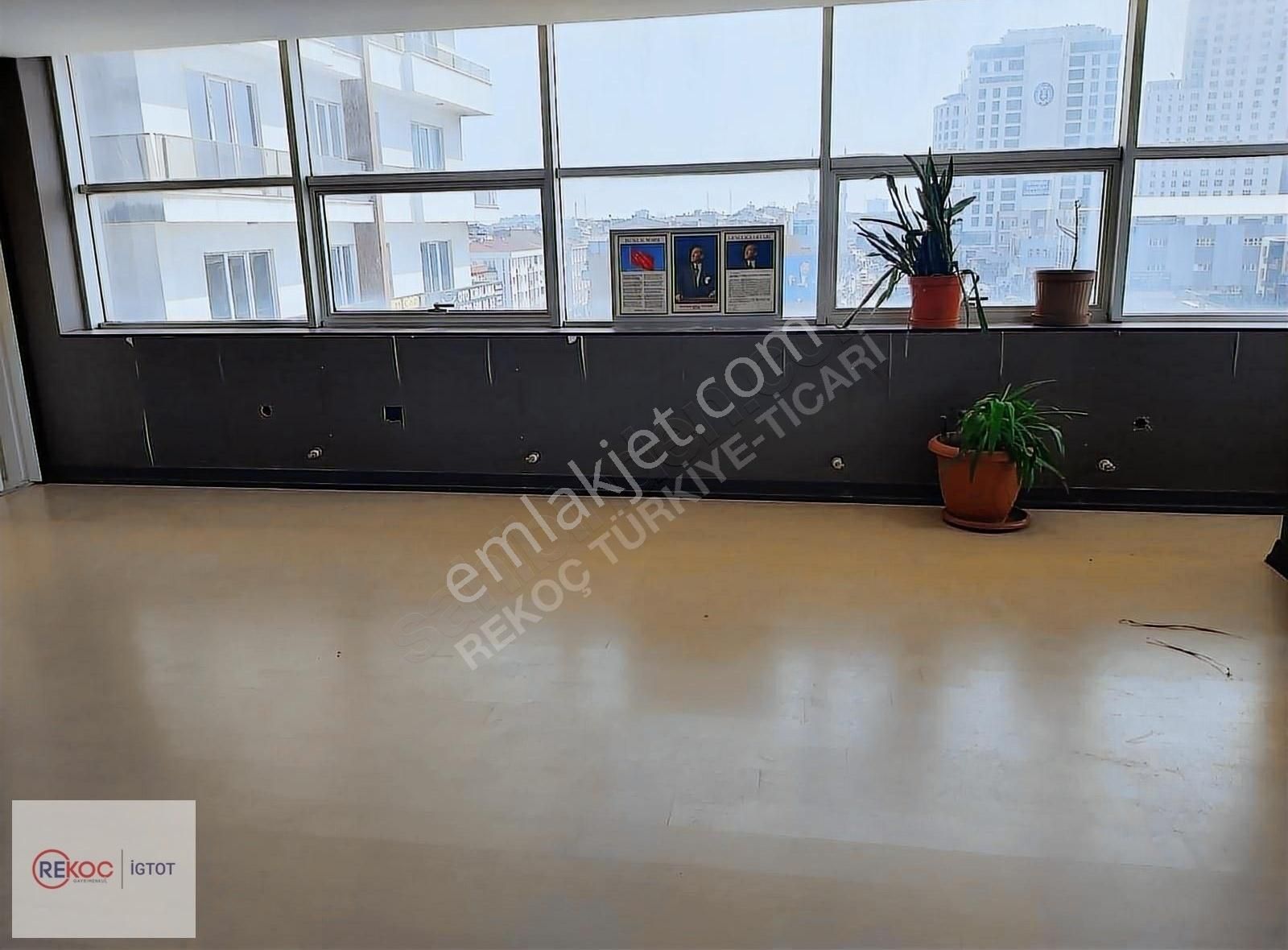 Esenyurt İnönü Kiralık Ofis Esenyurt Merkezde Kurumsala Kiralık 500 M² Ofis-büro-işyeri