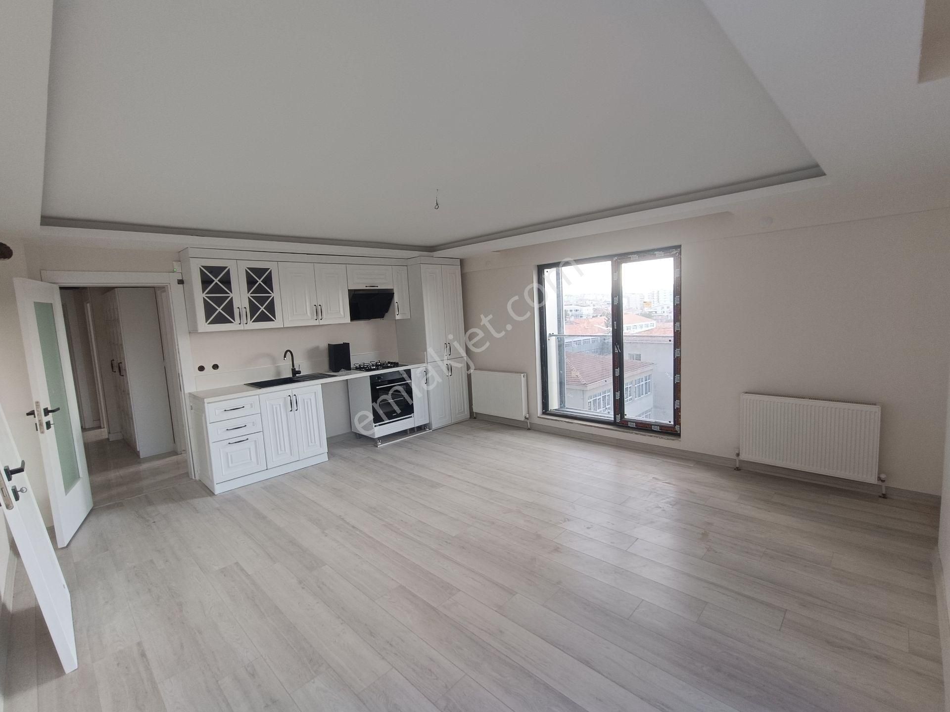 Çankaya Çamlıtepe Kiralık Daire  KURTULUŞ METRO YANINDA, KATTA SIFIR, ULTRA LÜKS, 2+1 KİRALIK DAİRE