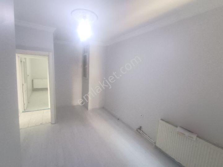 Bağcılar Kirazlı Satılık Daire 2+1 MASRAFSIZ SATILIK DAİRE 