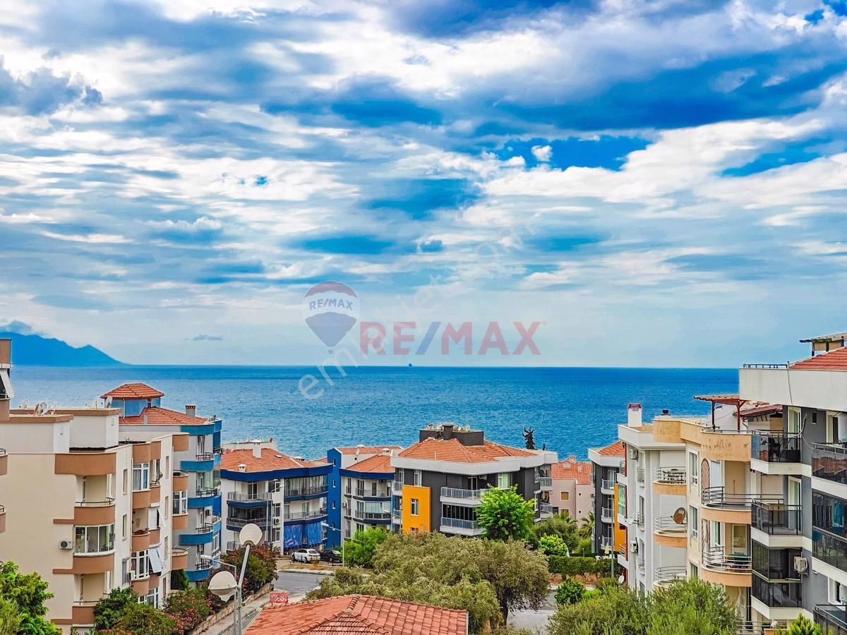 Kuşadası Türkmen Satılık Daire Remax'tan Türkmen Mah. 2+1 Mükemmel Deniz manzaralı