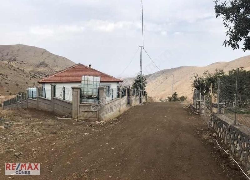 Yeşilyurt Kozluk Satılık Bağ & Bahçe GÜNDÜZBEY KOZLUK MAH 2975m2 HOBİ BAHÇESİNE UYGUN BAĞ BAHÇE