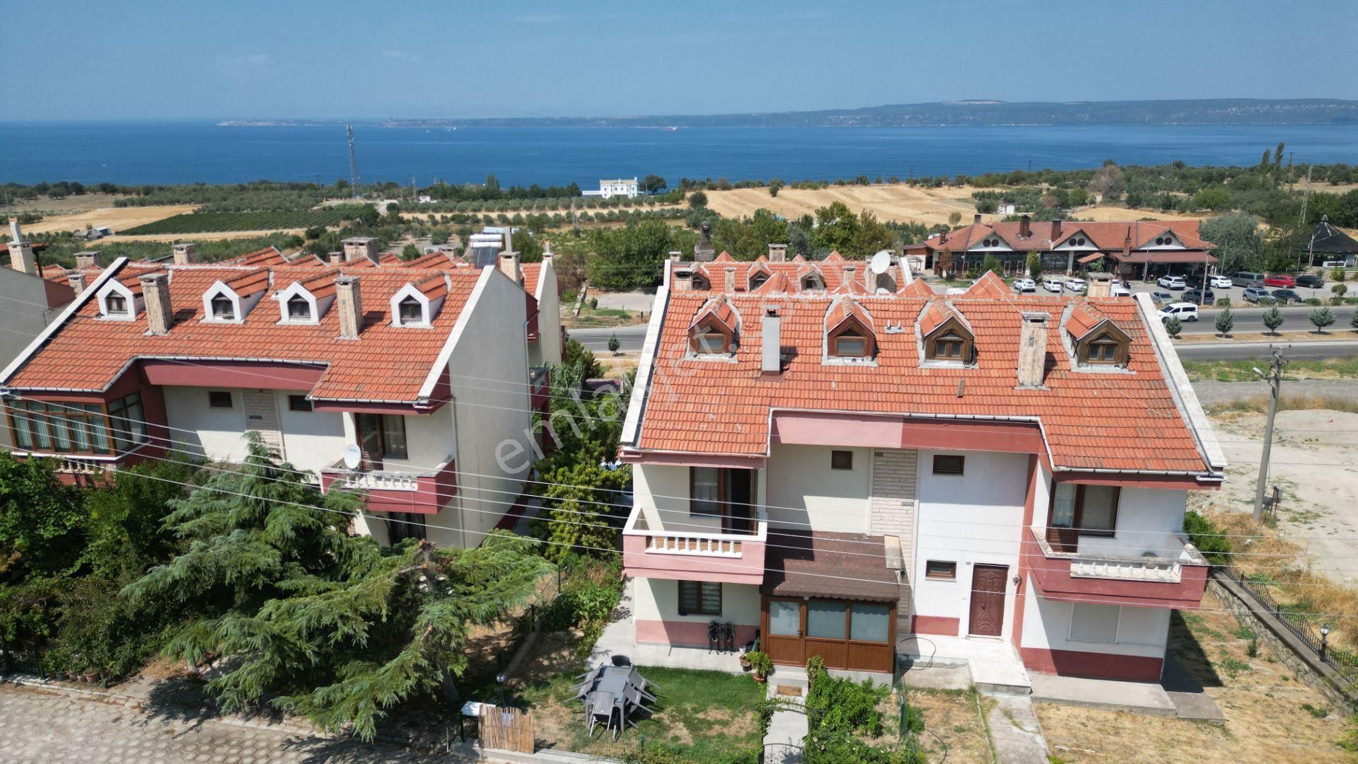 Çanakkale Merkez Erenköy Köyü (Merkez) Satılık Villa  ÇANAKKALE İNTEPE'DE SİTE İÇİNDE DENİZ MANZARALI SATILIK VİLLA