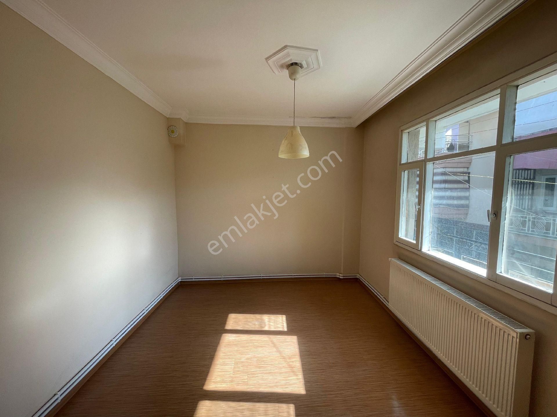 Buca Göksu Kiralık Daire Denge'den Buca Göksu_da Kiralık Daire